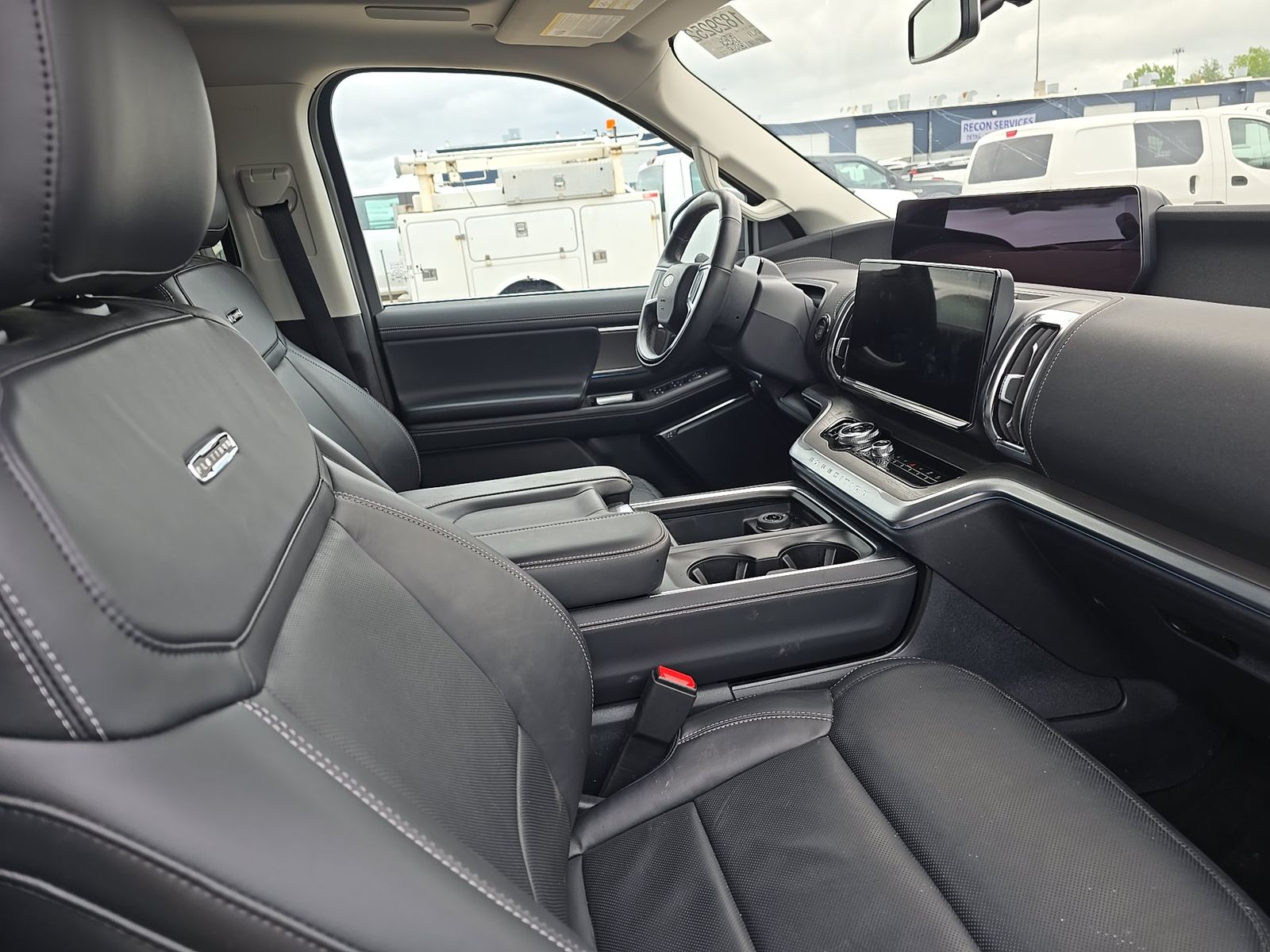 FORD EXPEDITION MAX - 9