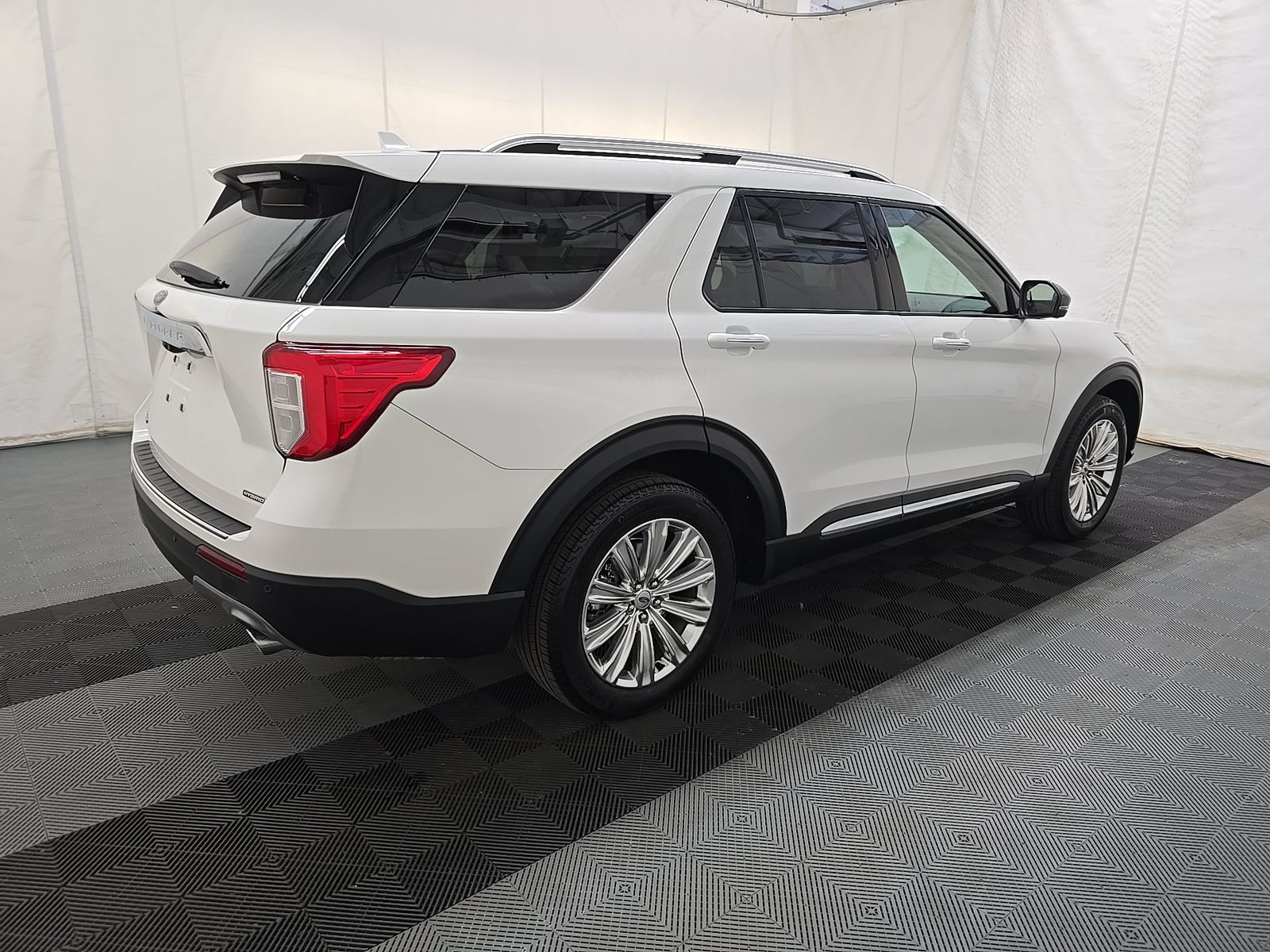 FORD EXPLORER - 5