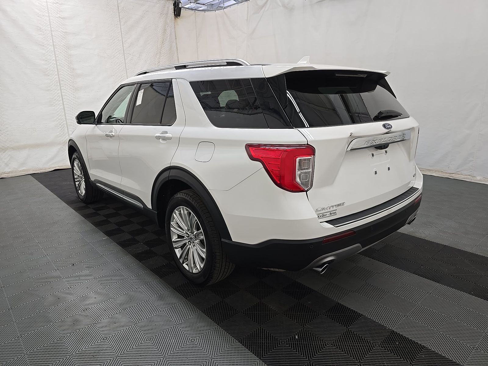 FORD EXPLORER - 7