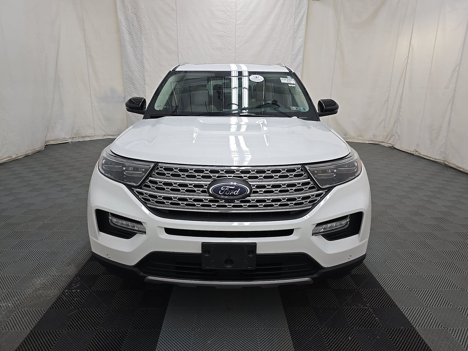FORD EXPLORER - 3