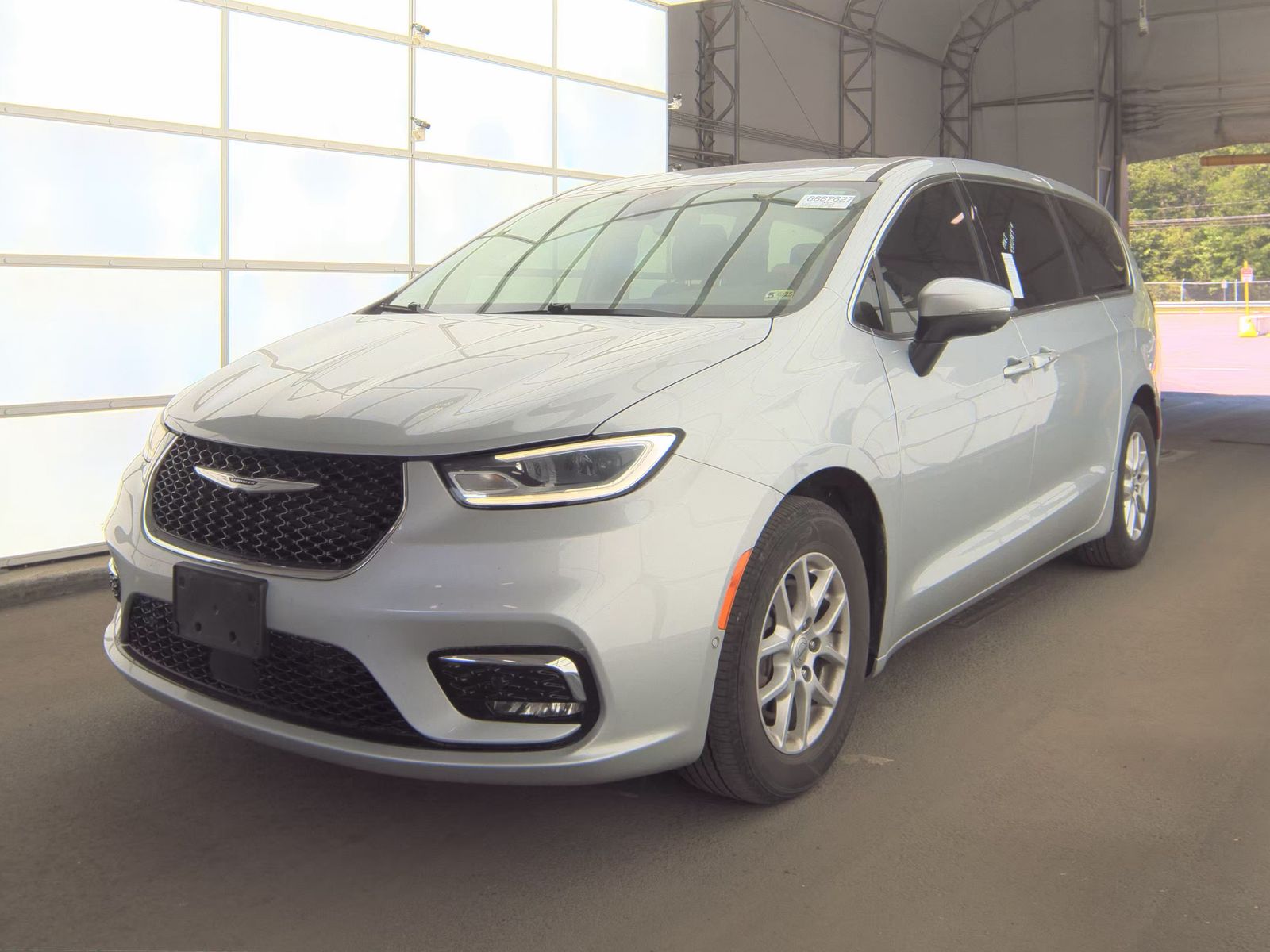2023 Chrysler Pacifica Touring L FWD