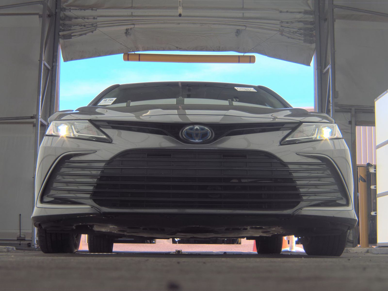 TOYOTA CAMRY - 4