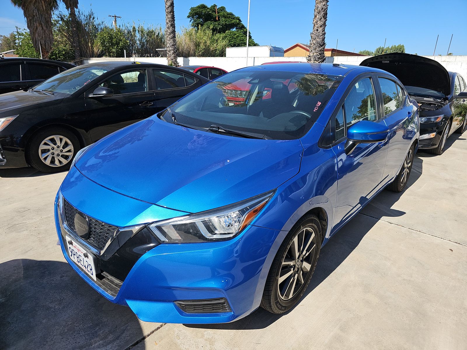 NISSAN VERSA - 1
