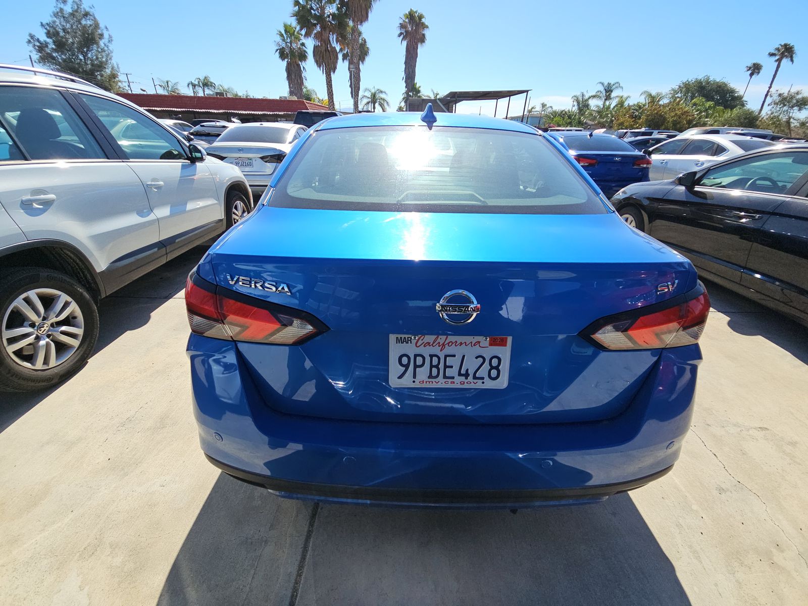 NISSAN VERSA - 6