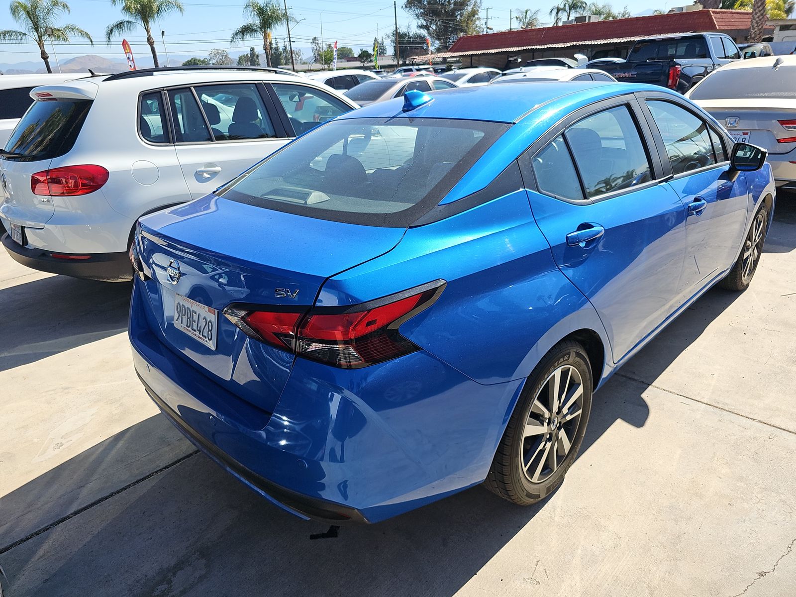 NISSAN VERSA - 5