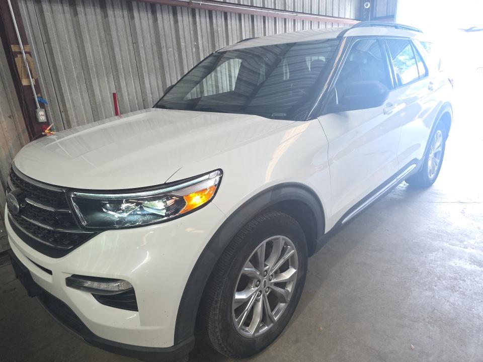 FORD EXPLORER - 1