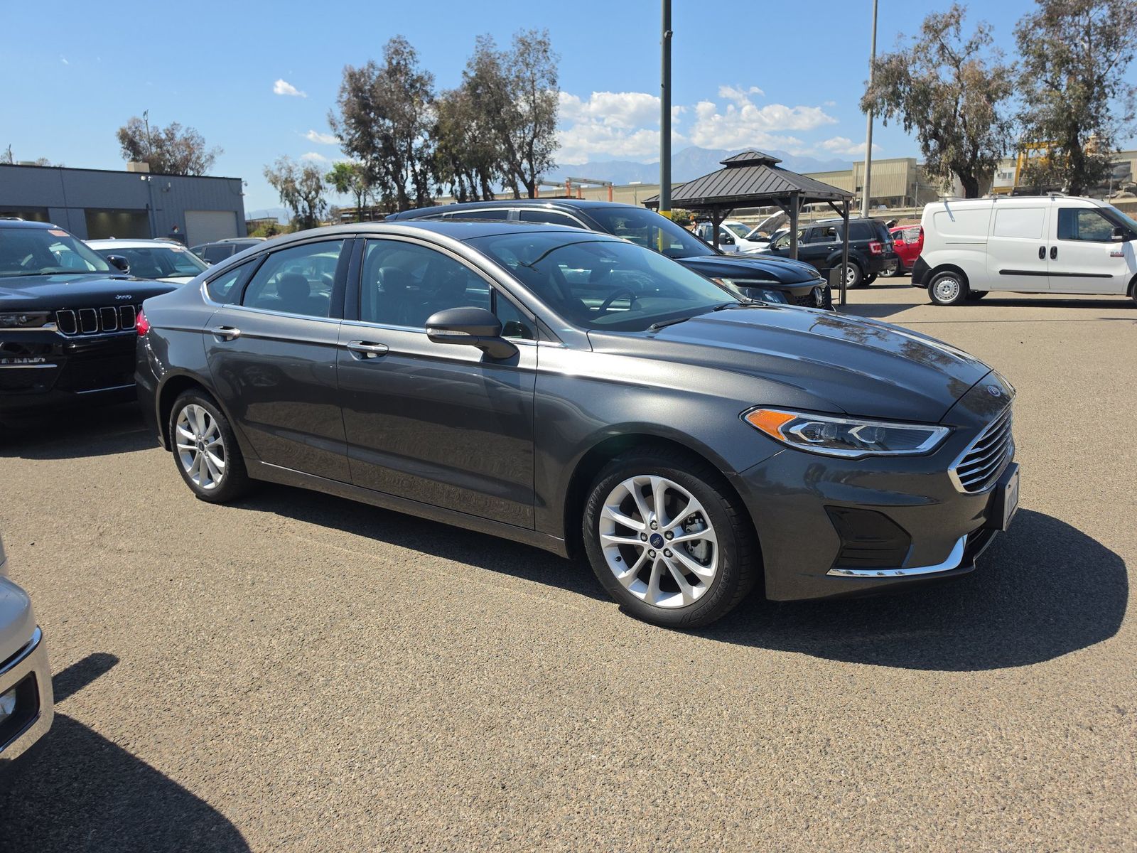 FORD FUSION - 4