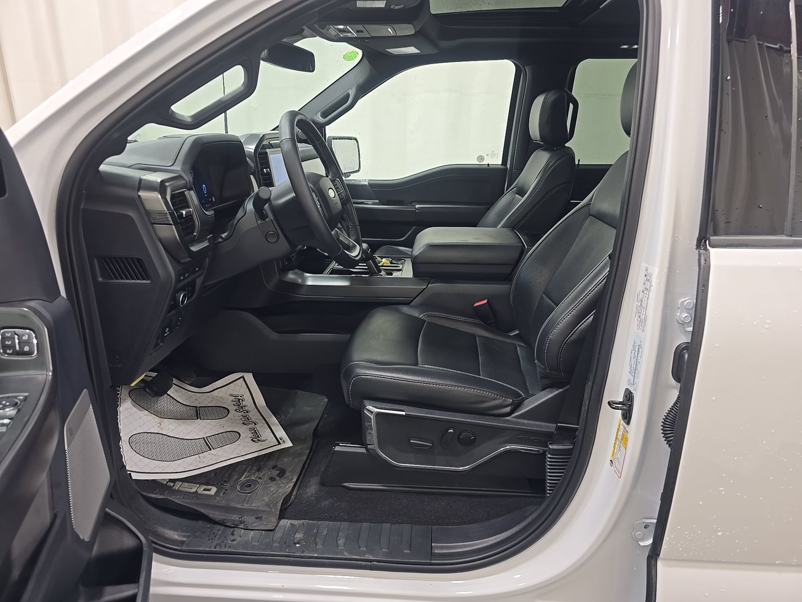FORD F-150 - 8