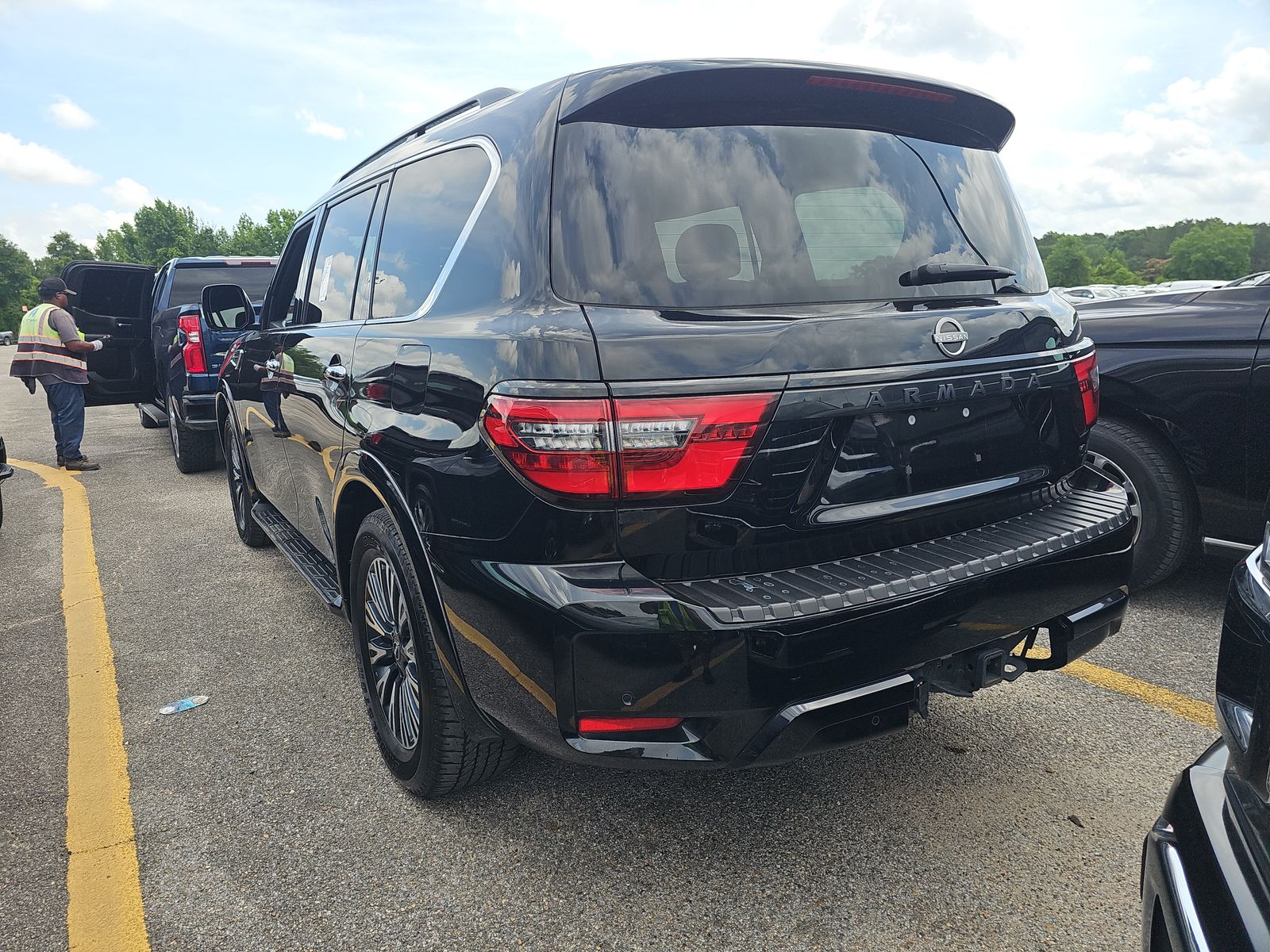 NISSAN ARMADA - 7