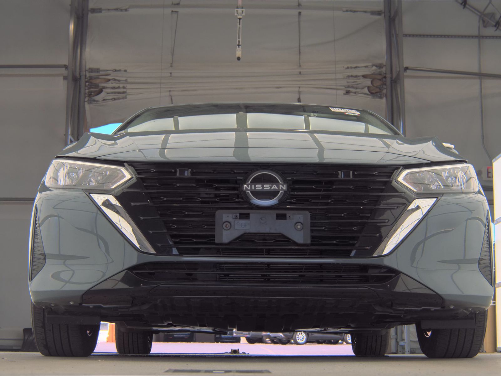 NISSAN SENTRA - 4