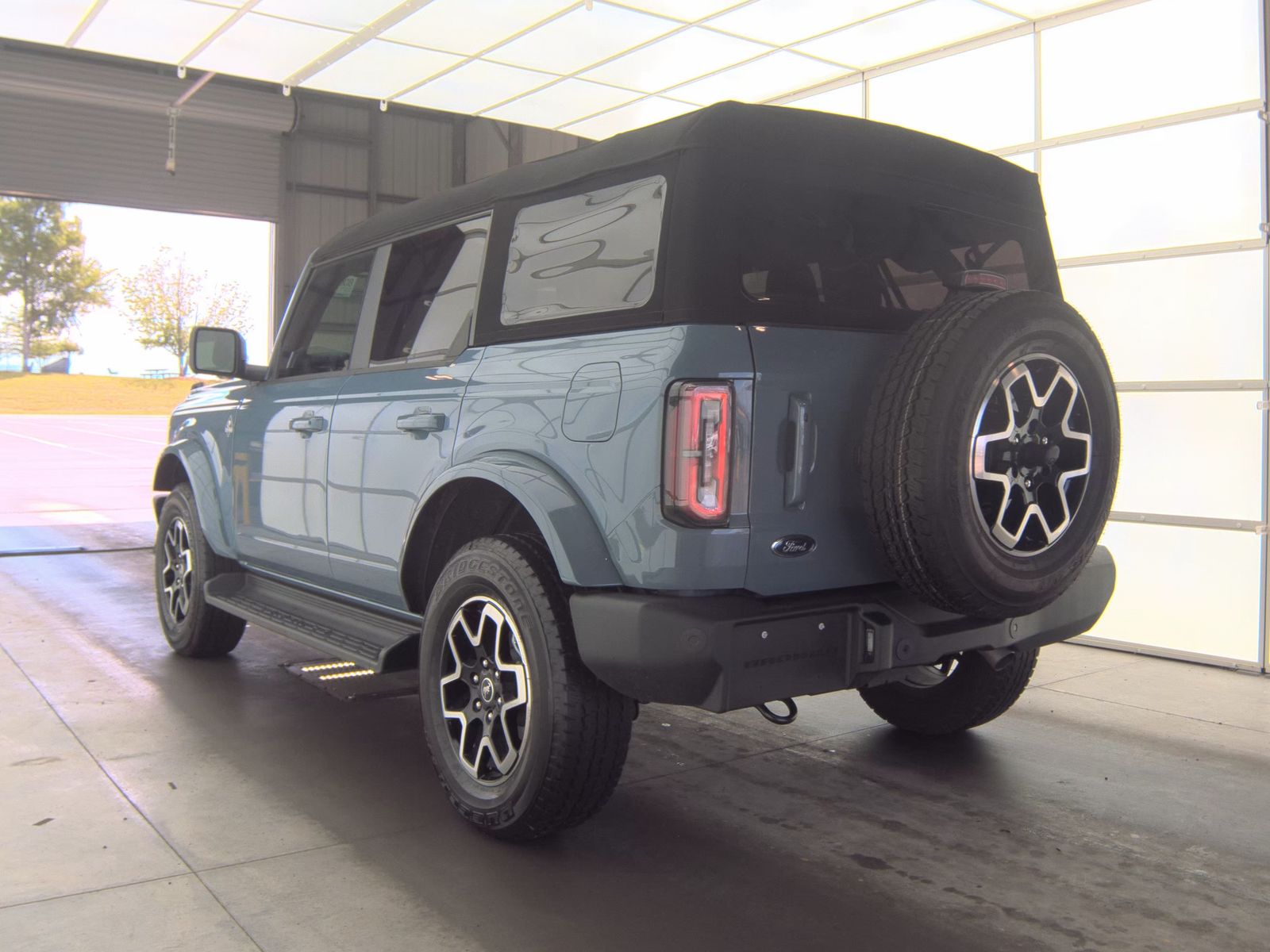 FORD BRONCO - 9