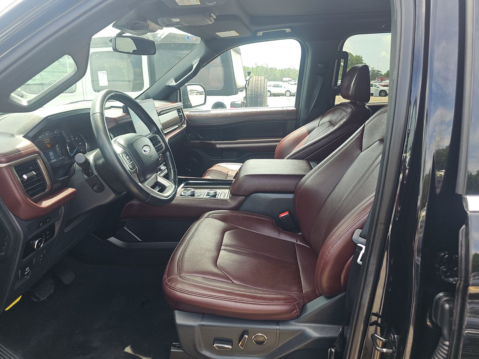 FORD EXPEDITION - 8