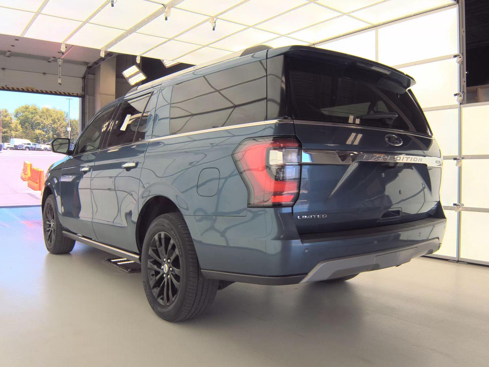 FORD EXPEDITION MAX - 9