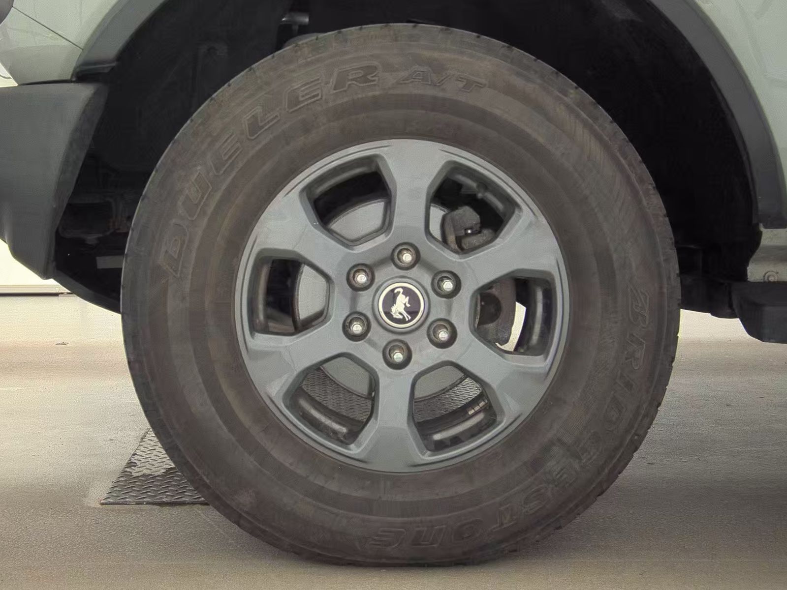 FORD BRONCO - 10
