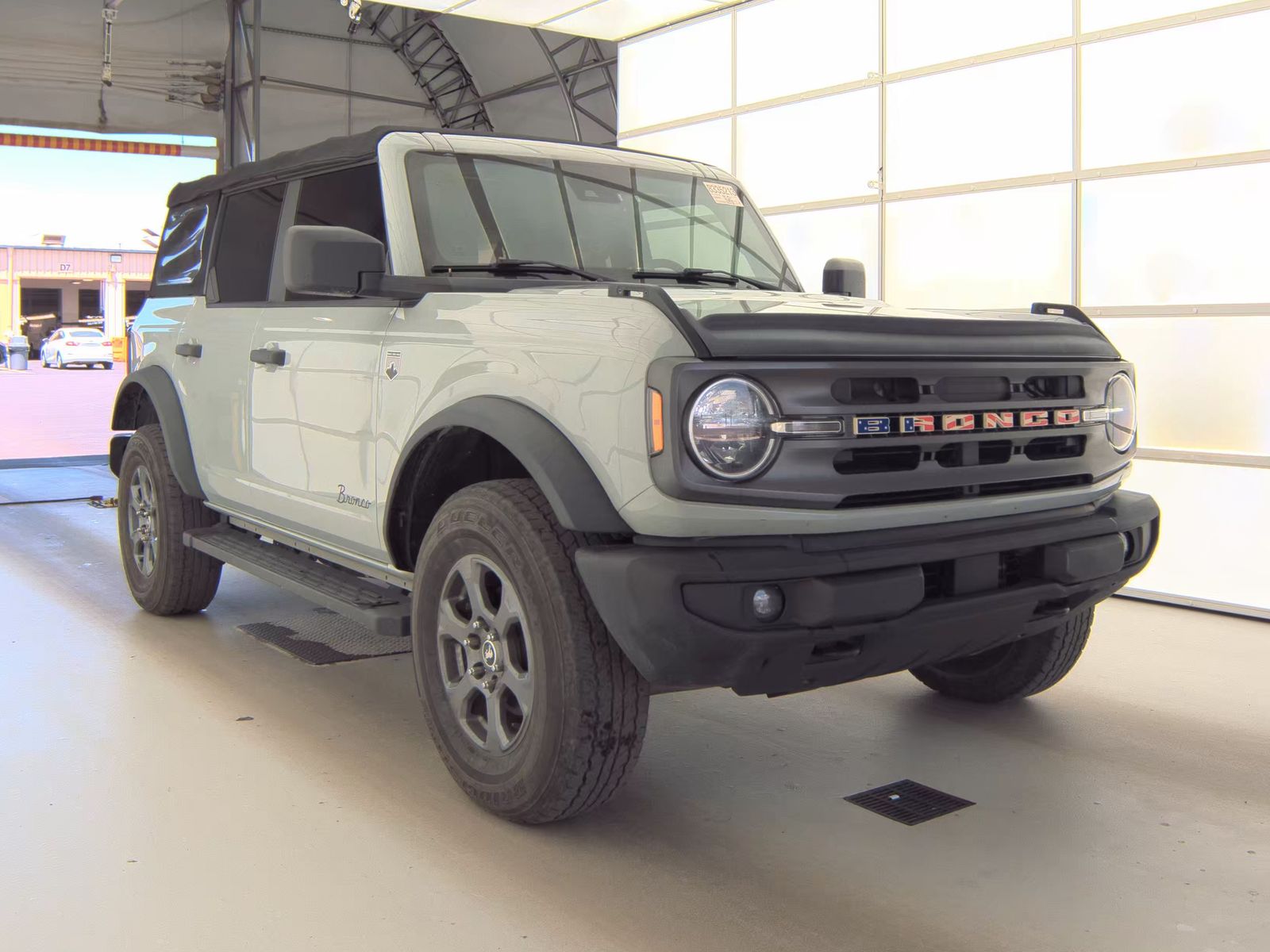 FORD BRONCO - 5