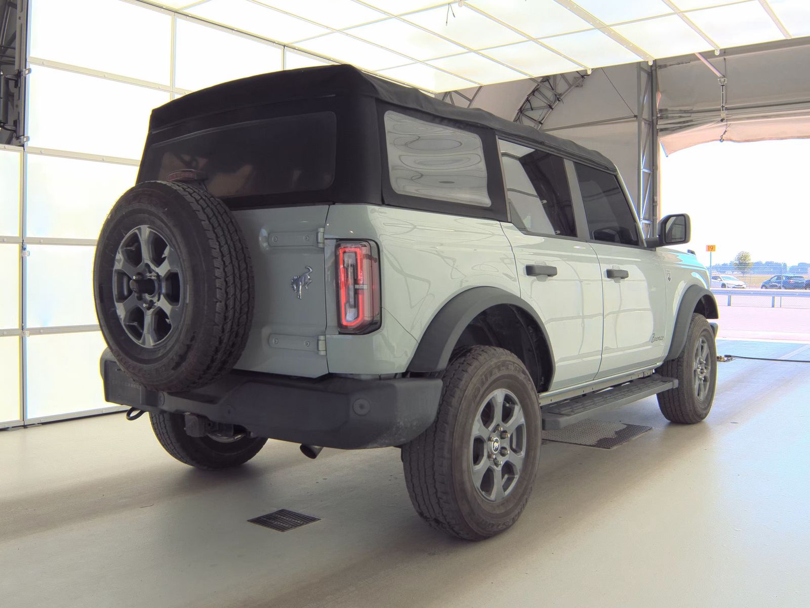 FORD BRONCO - 6