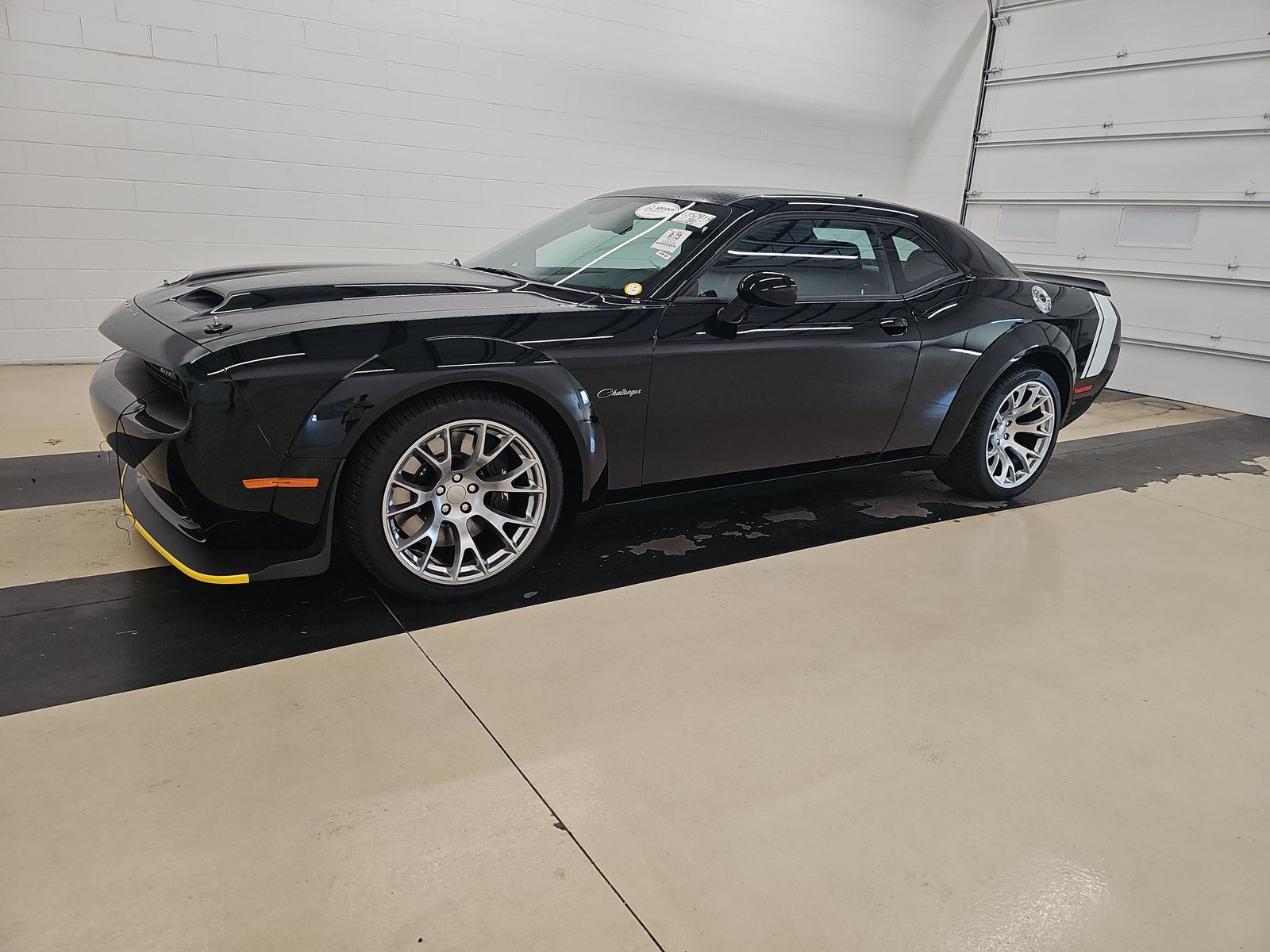 2023 Dodge Challenger SRT Hellcat Redeye WD Jailbreak Auto's photo