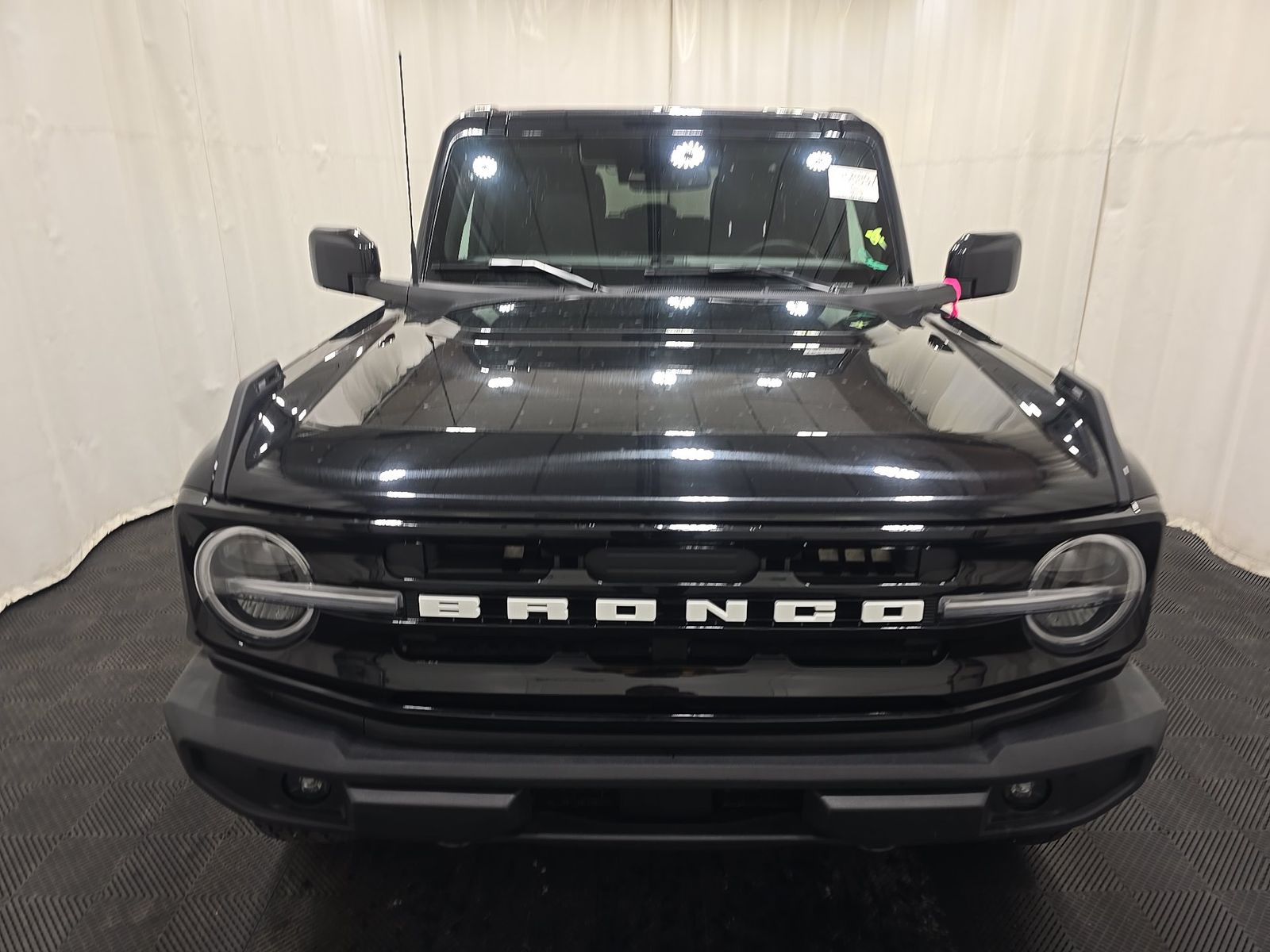 FORD BRONCO - 3