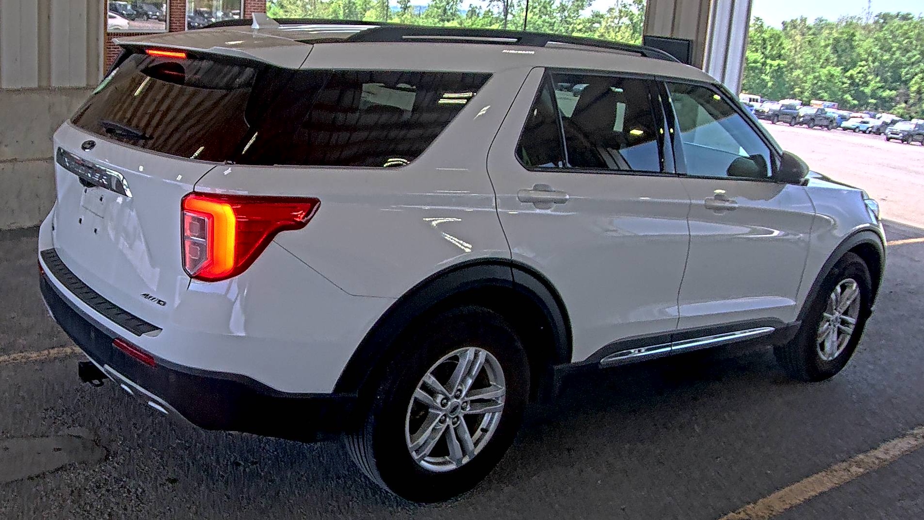 FORD EXPLORER - 5