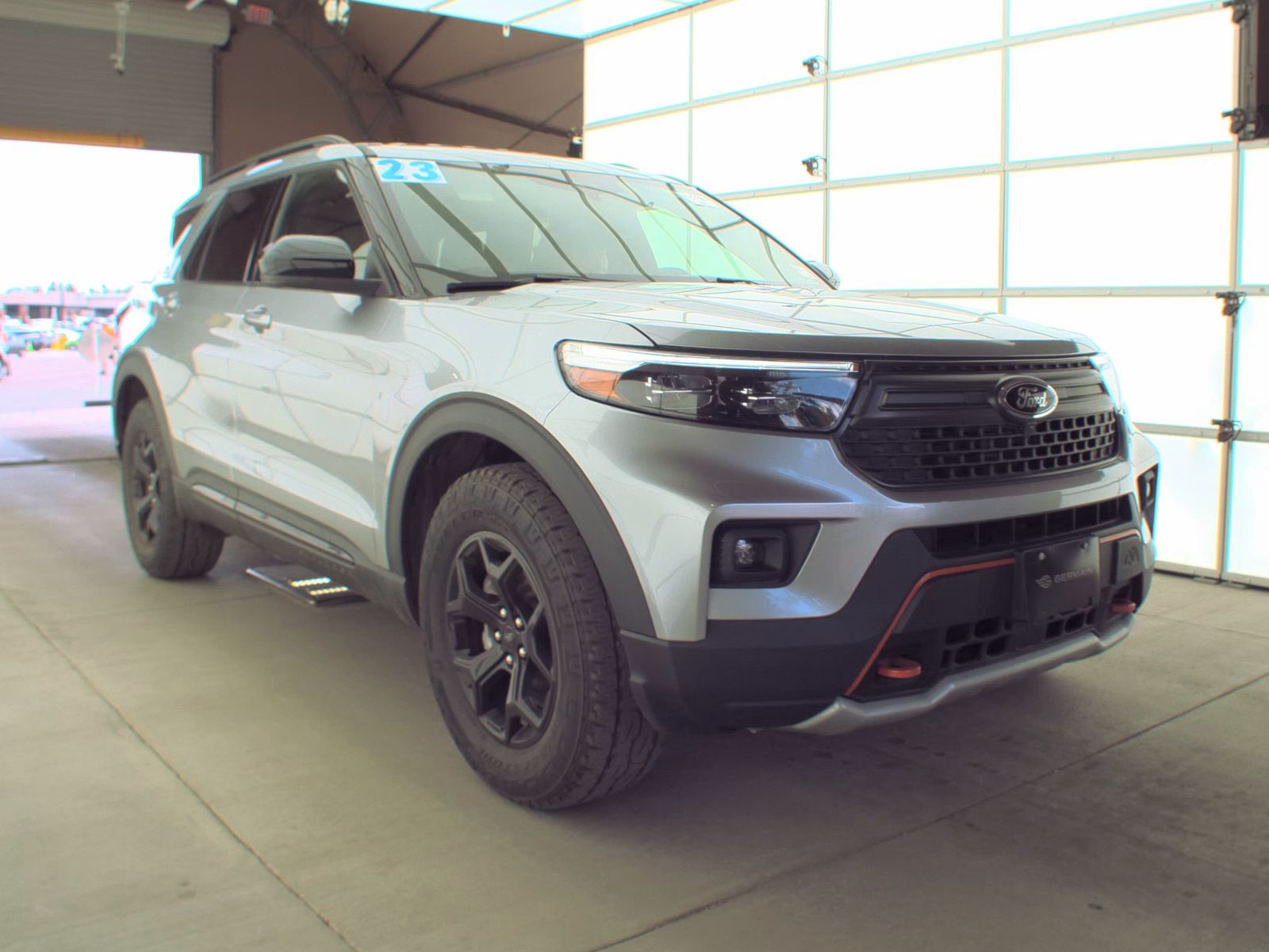 FORD EXPLORER - 5
