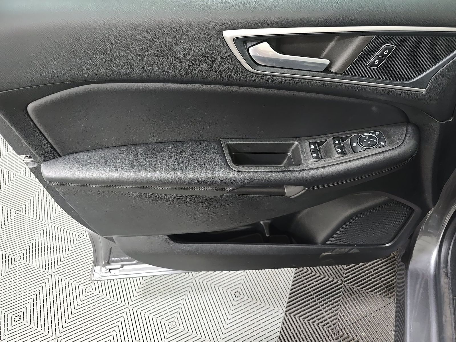 FORD EDGE - 10