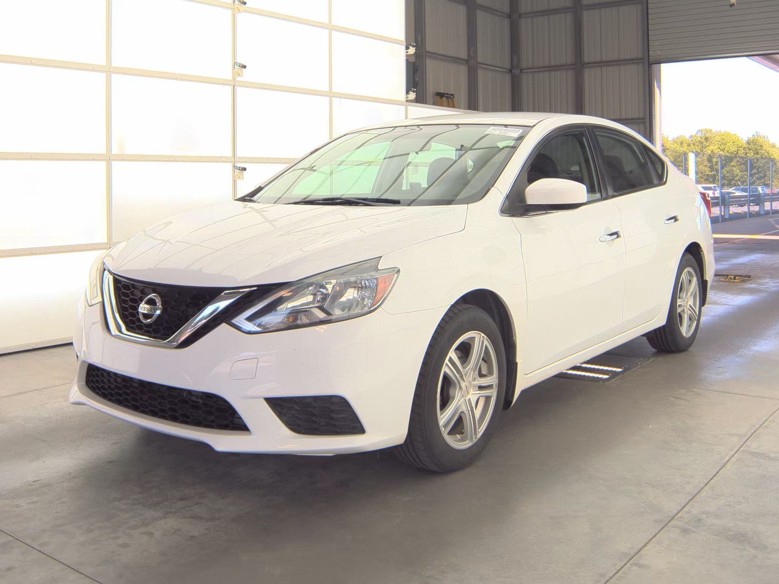 NISSAN SENTRA - 1