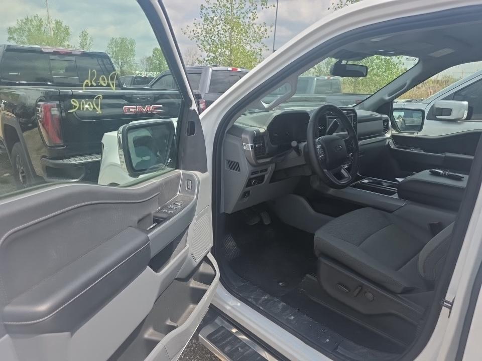 2024 Ford F-150 XLT AWD