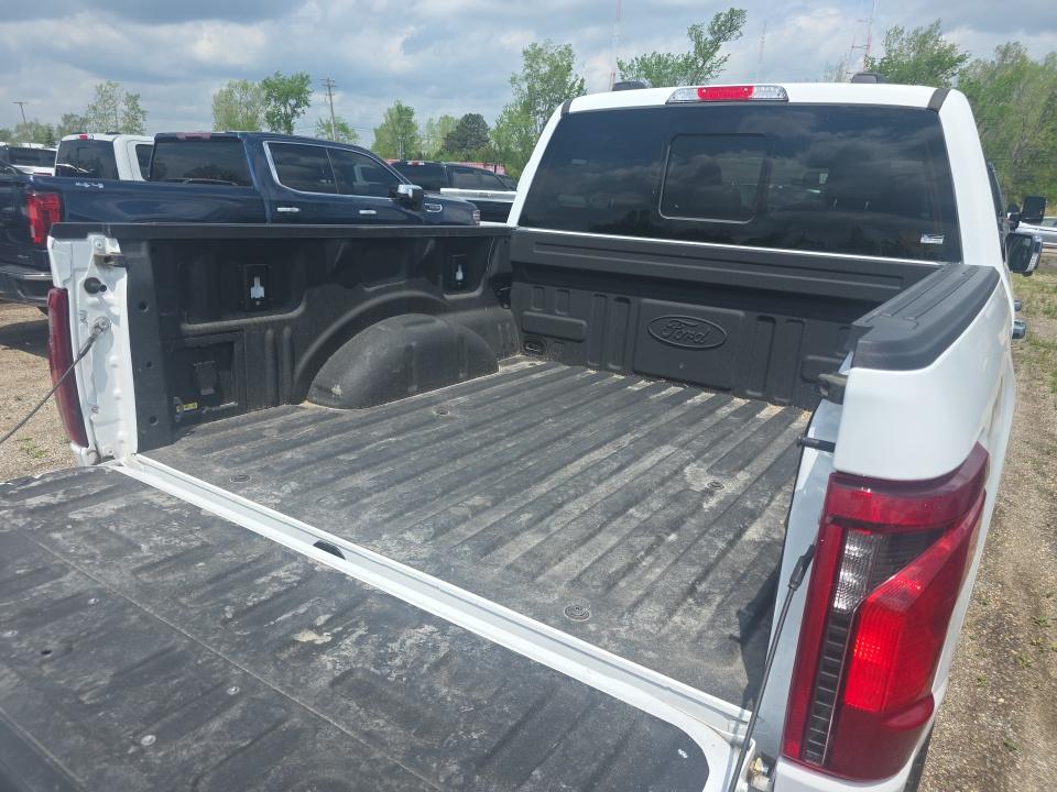 2024 Ford F-150 XLT AWD