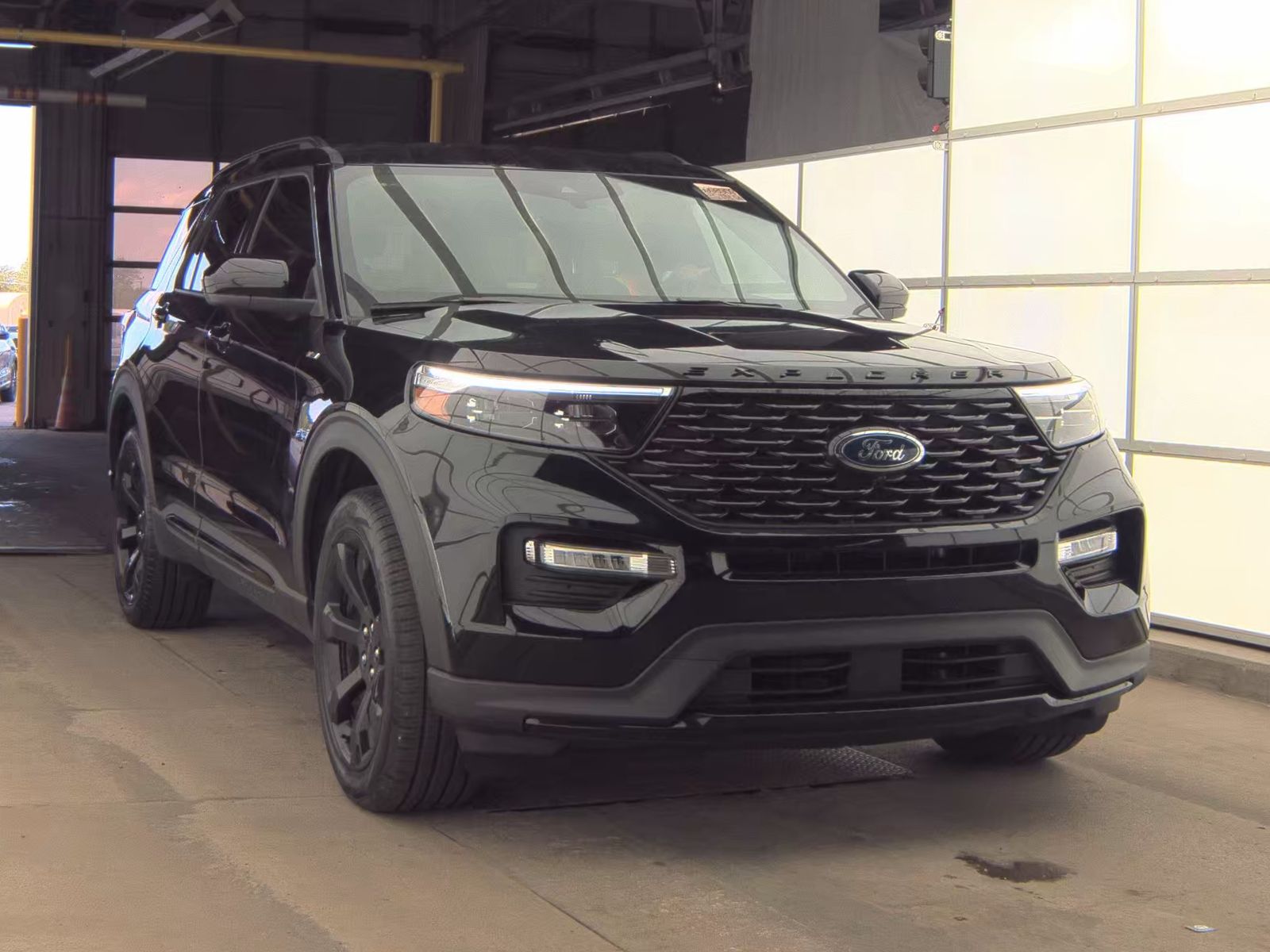 FORD EXPLORER - 5
