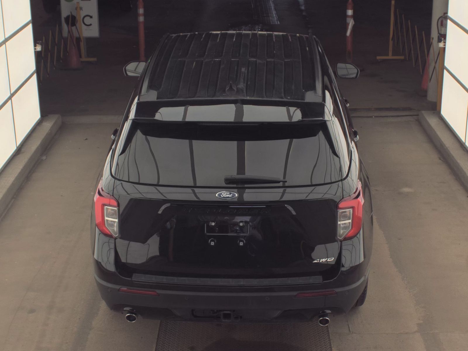 FORD EXPLORER - 7