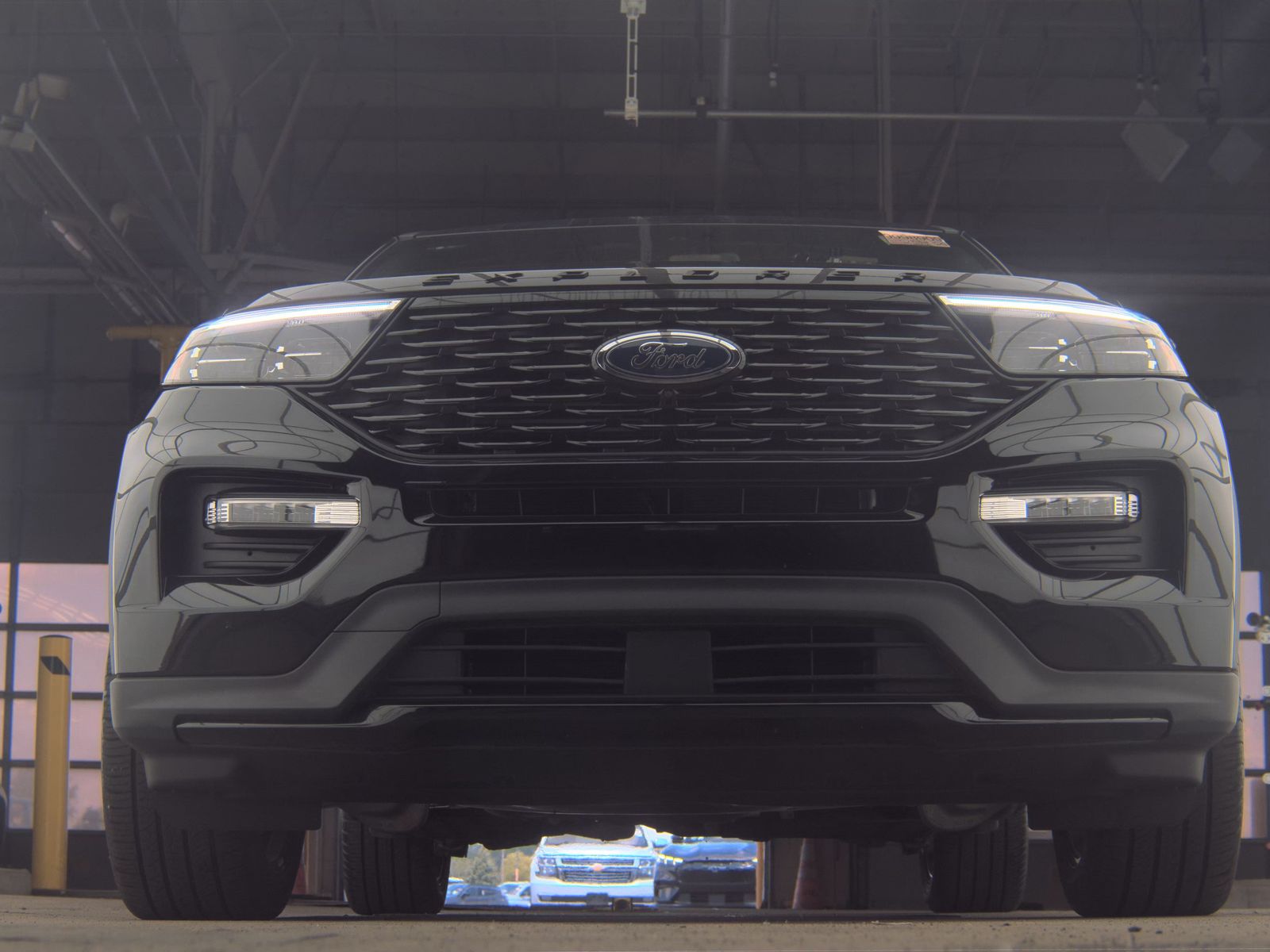 FORD EXPLORER - 4