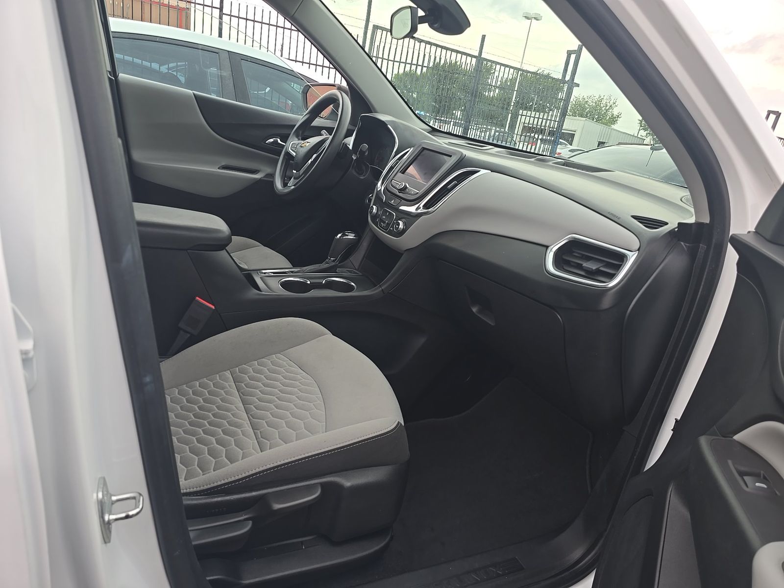 2020 Chevrolet Equinox LS AWD