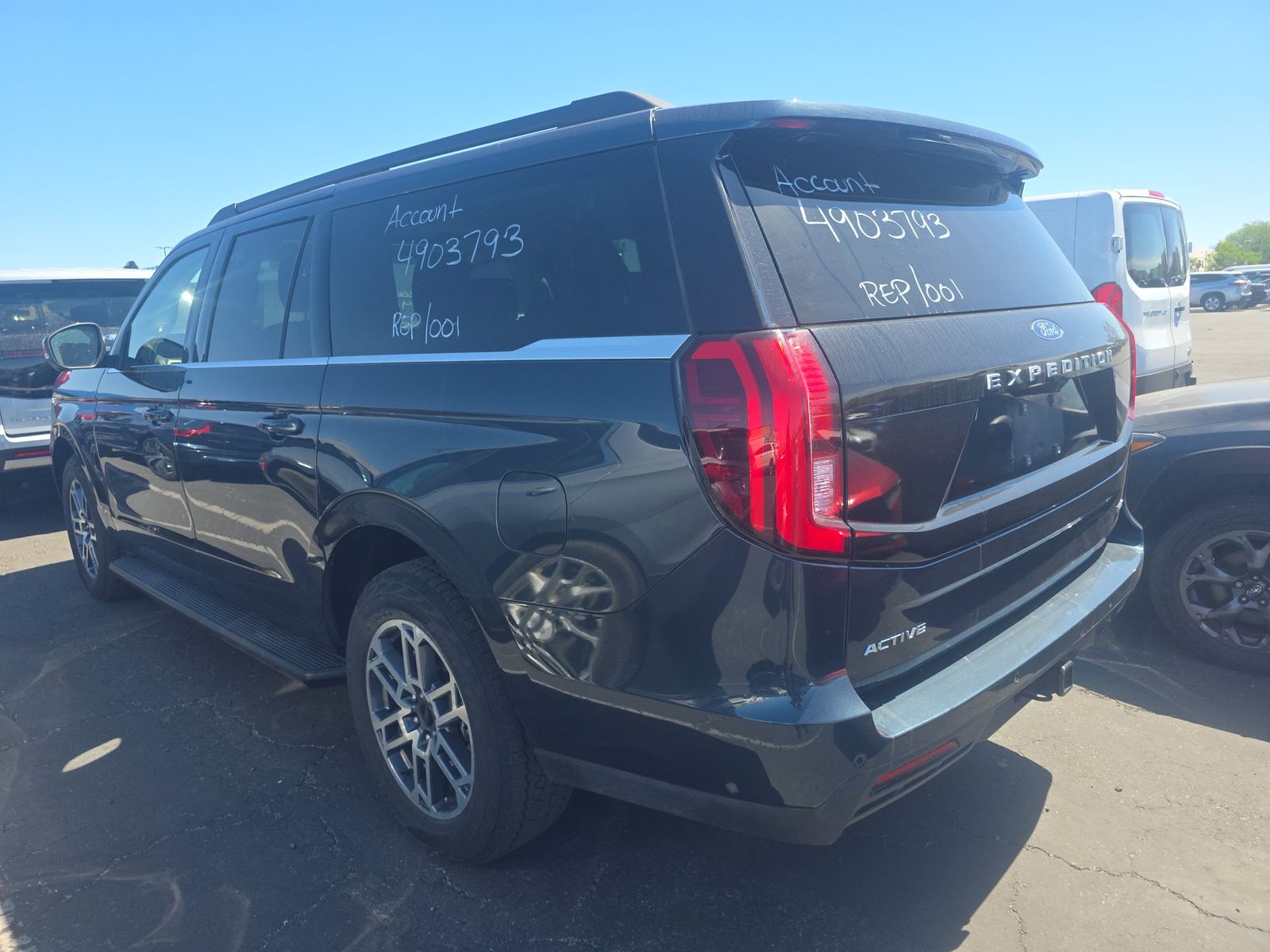 FORD EXPEDITION MAX - 7