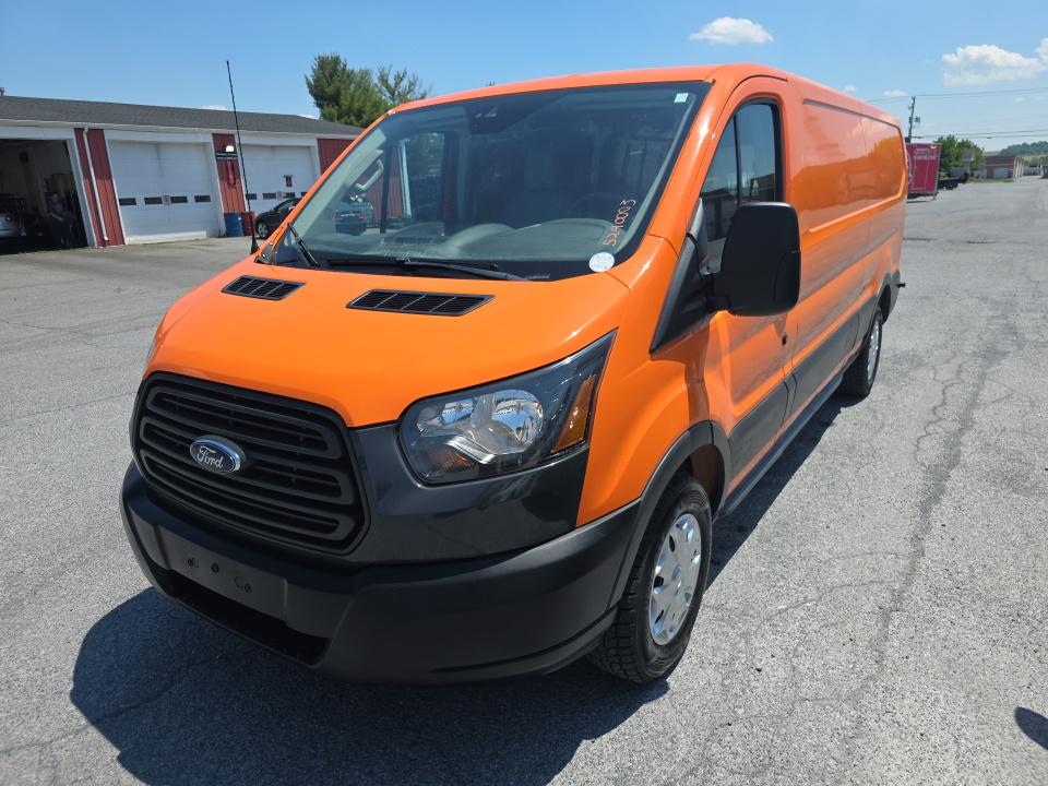FORD TRANSIT 150 - 1