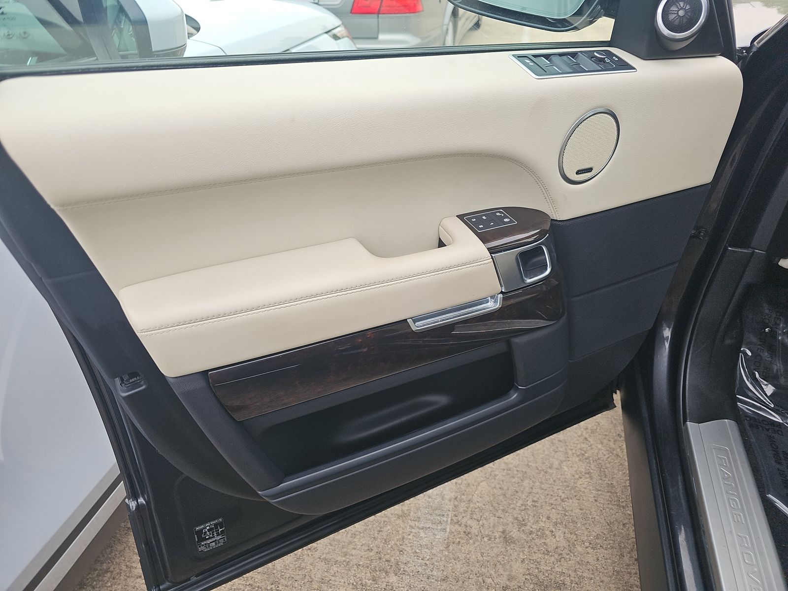 LAND ROVER RANGE ROVER - 10