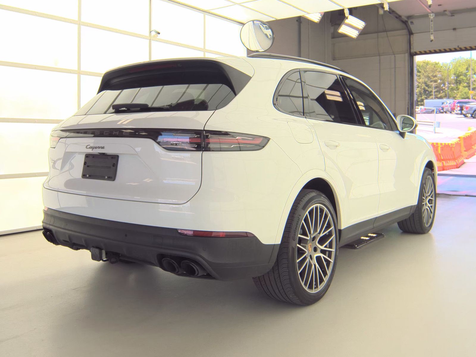 PORSCHE CAYENNE - 6