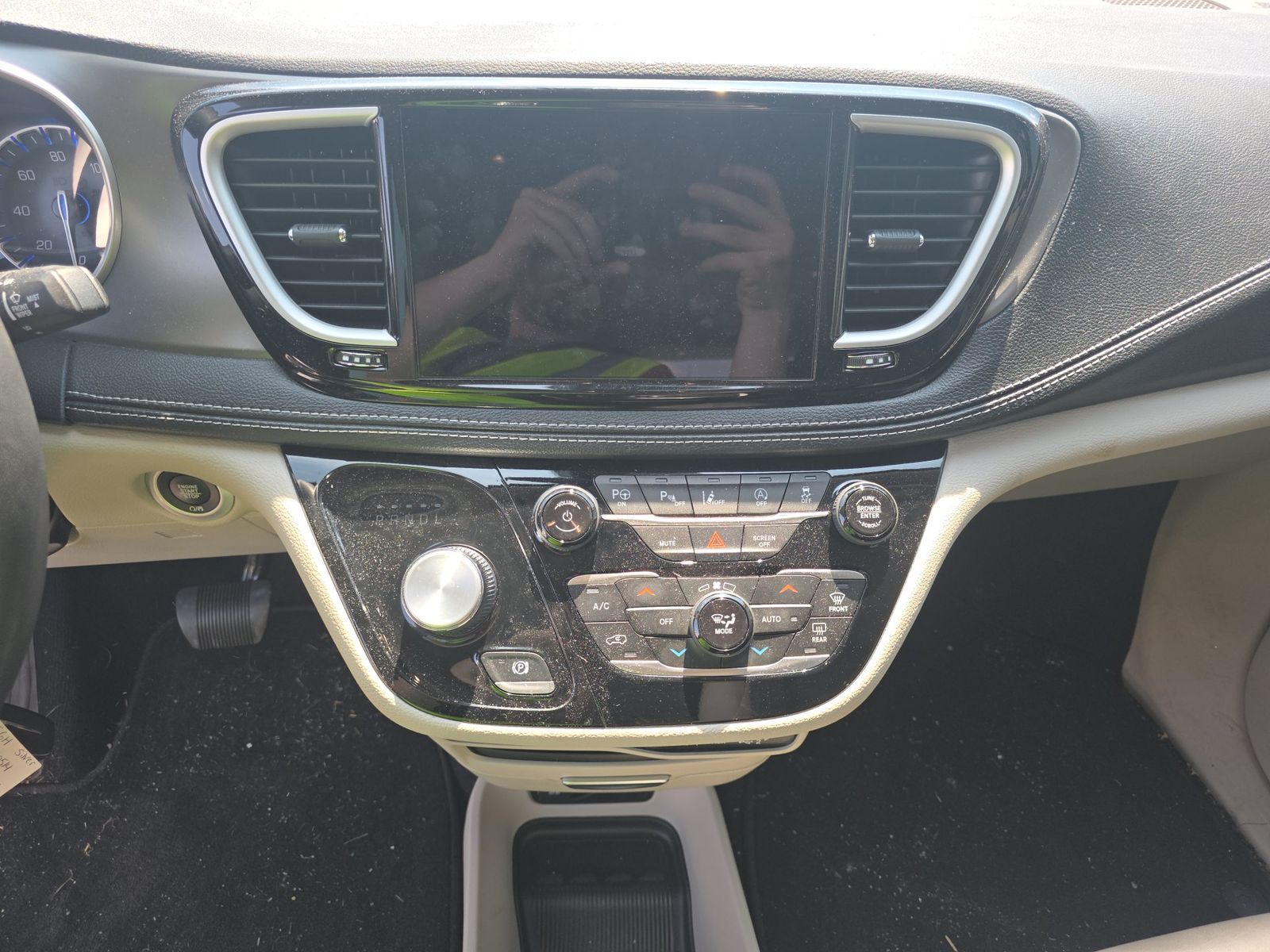 2023 Chrysler Pacifica Touring L FWD