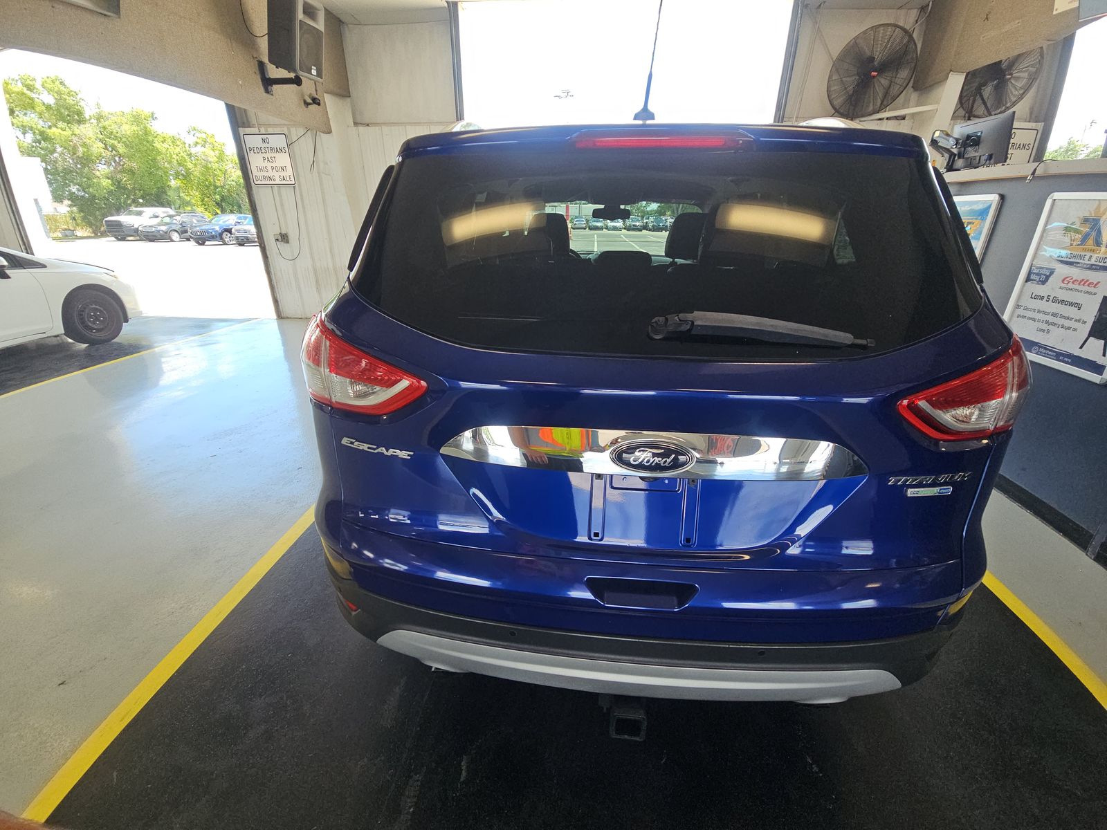 FORD ESCAPE - 6