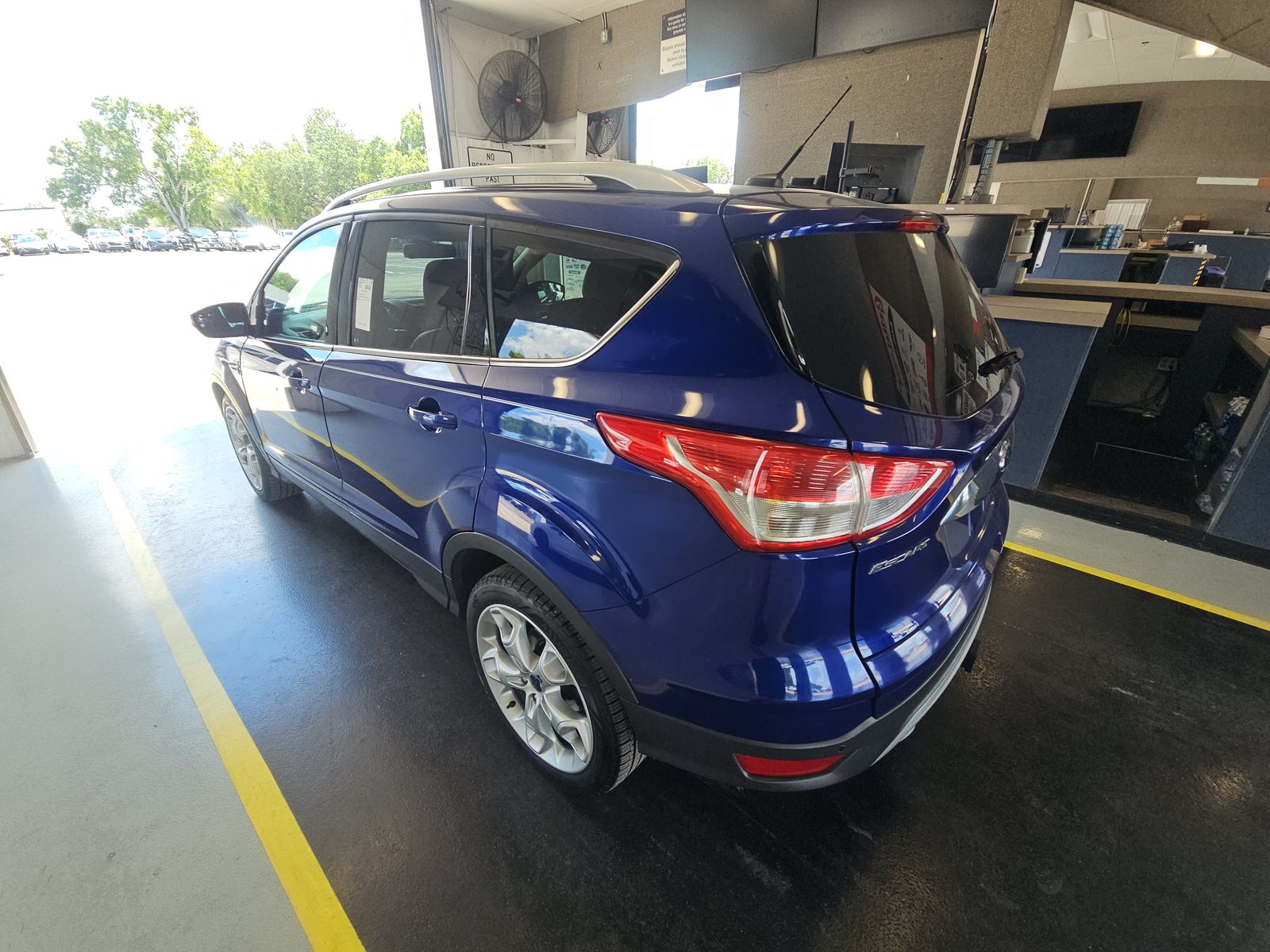 FORD ESCAPE - 7