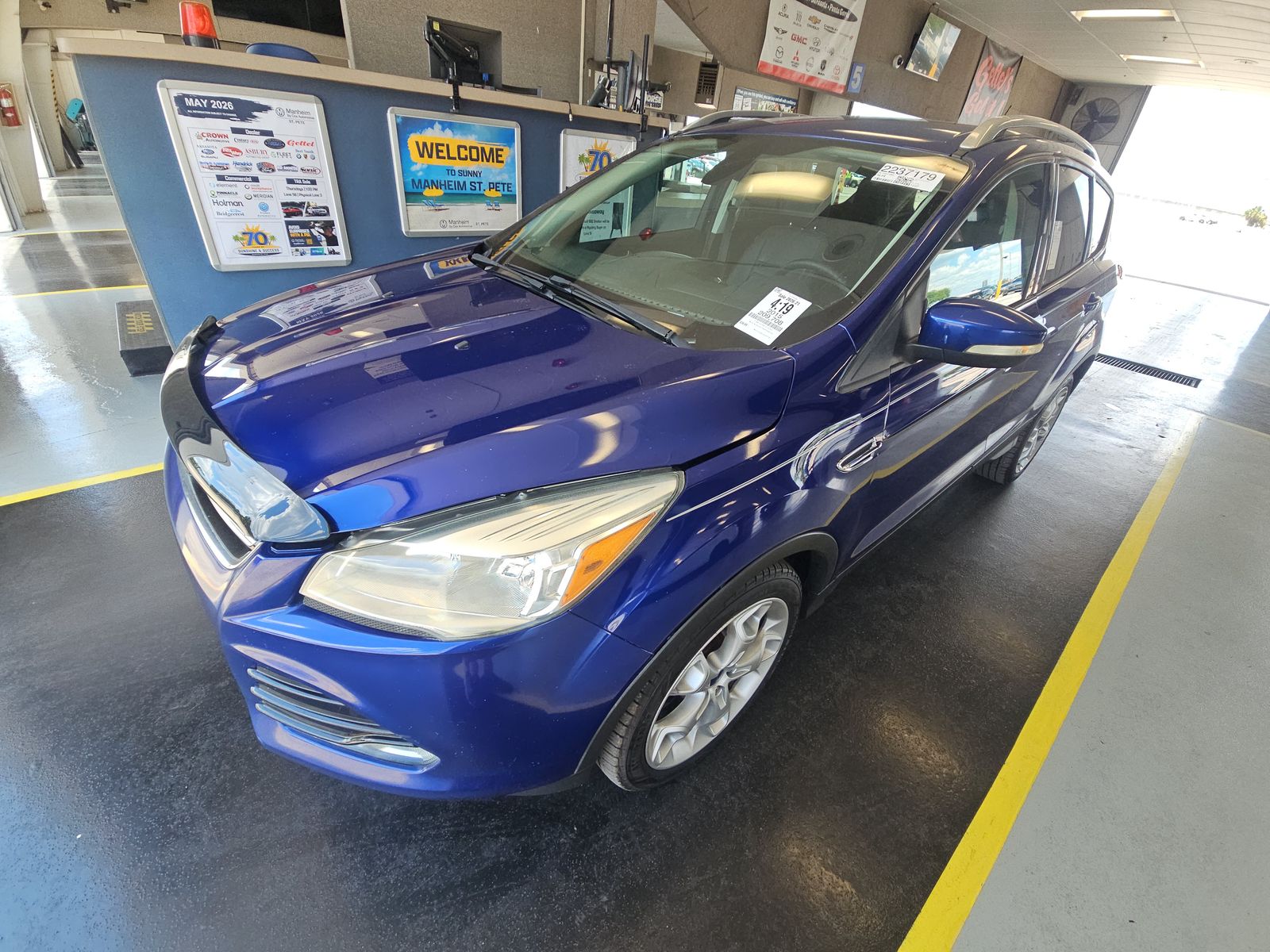FORD ESCAPE - 1