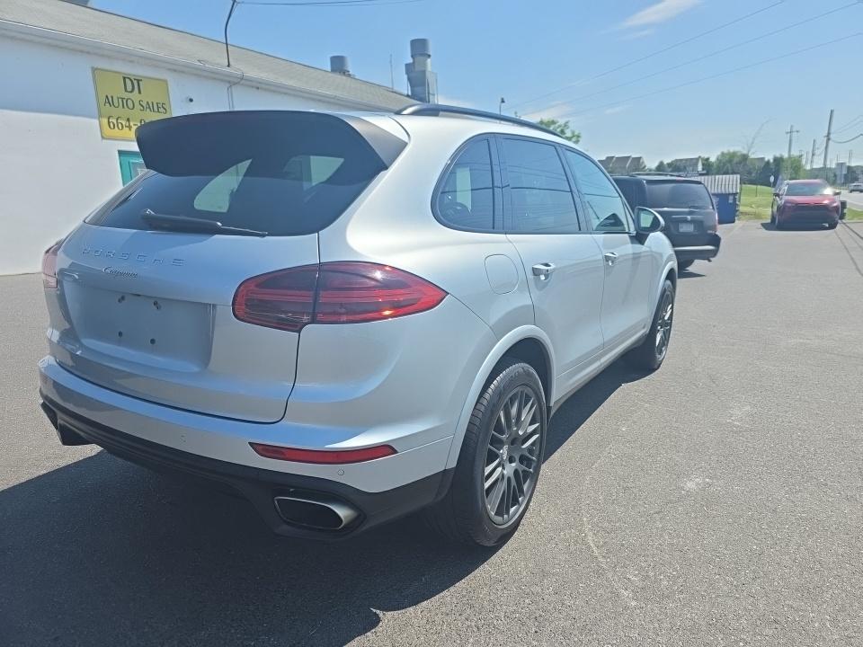 PORSCHE CAYENNE - 5