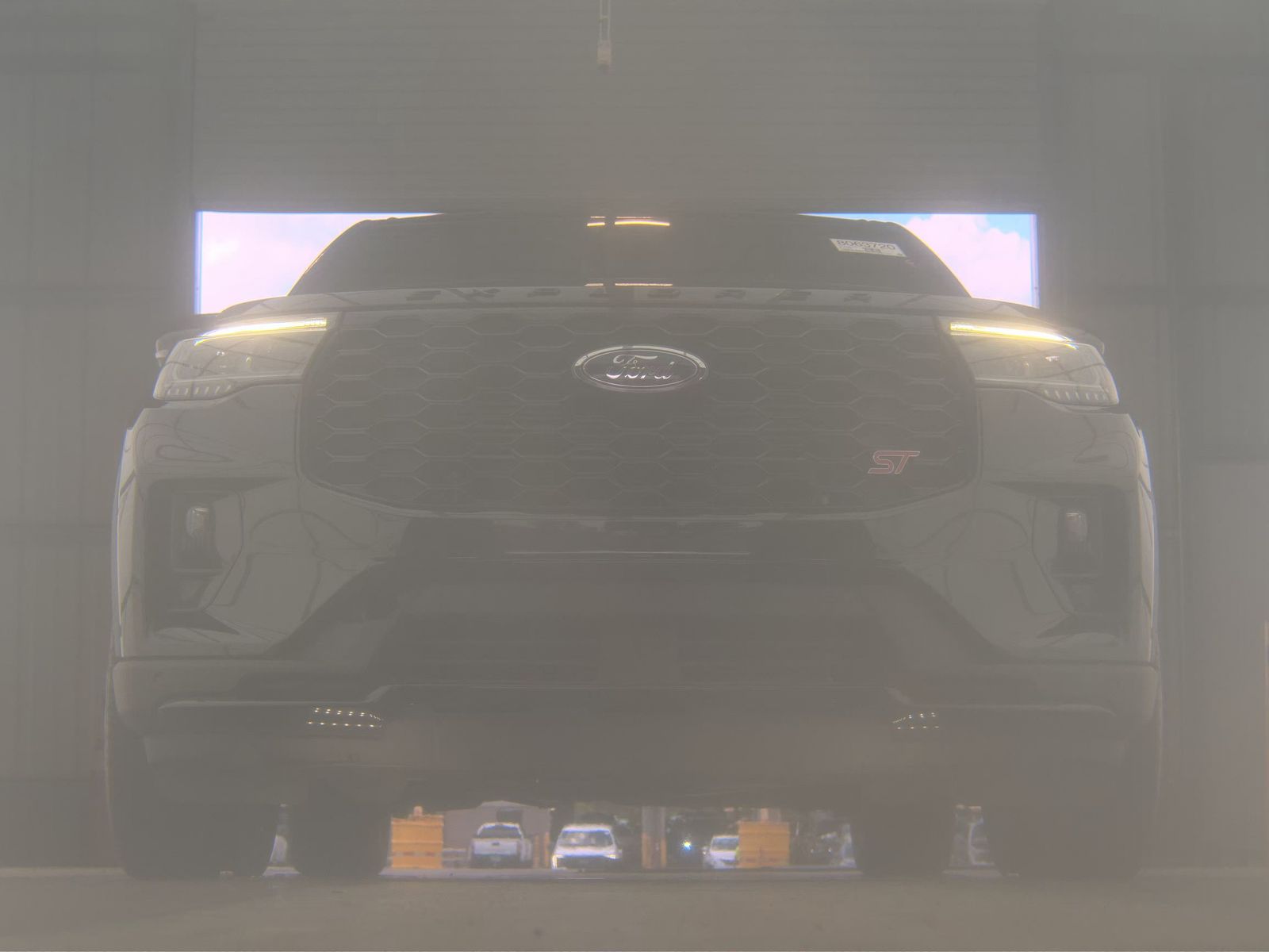 FORD EXPLORER - 4