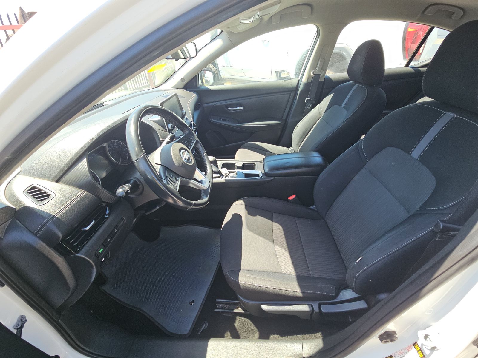 NISSAN SENTRA - 8