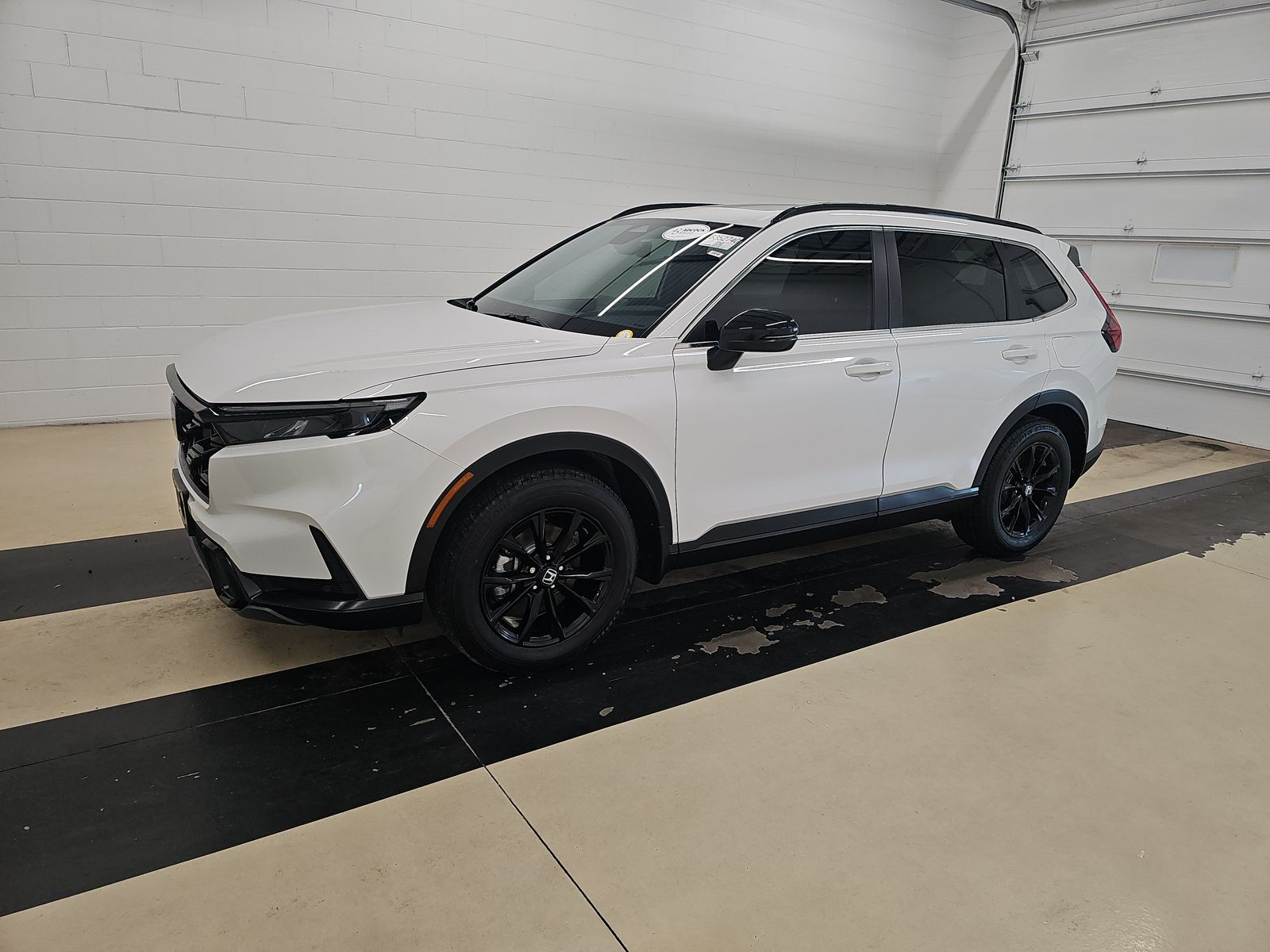 2025 Honda CR-V Hybrid Sport-L AWD's photo