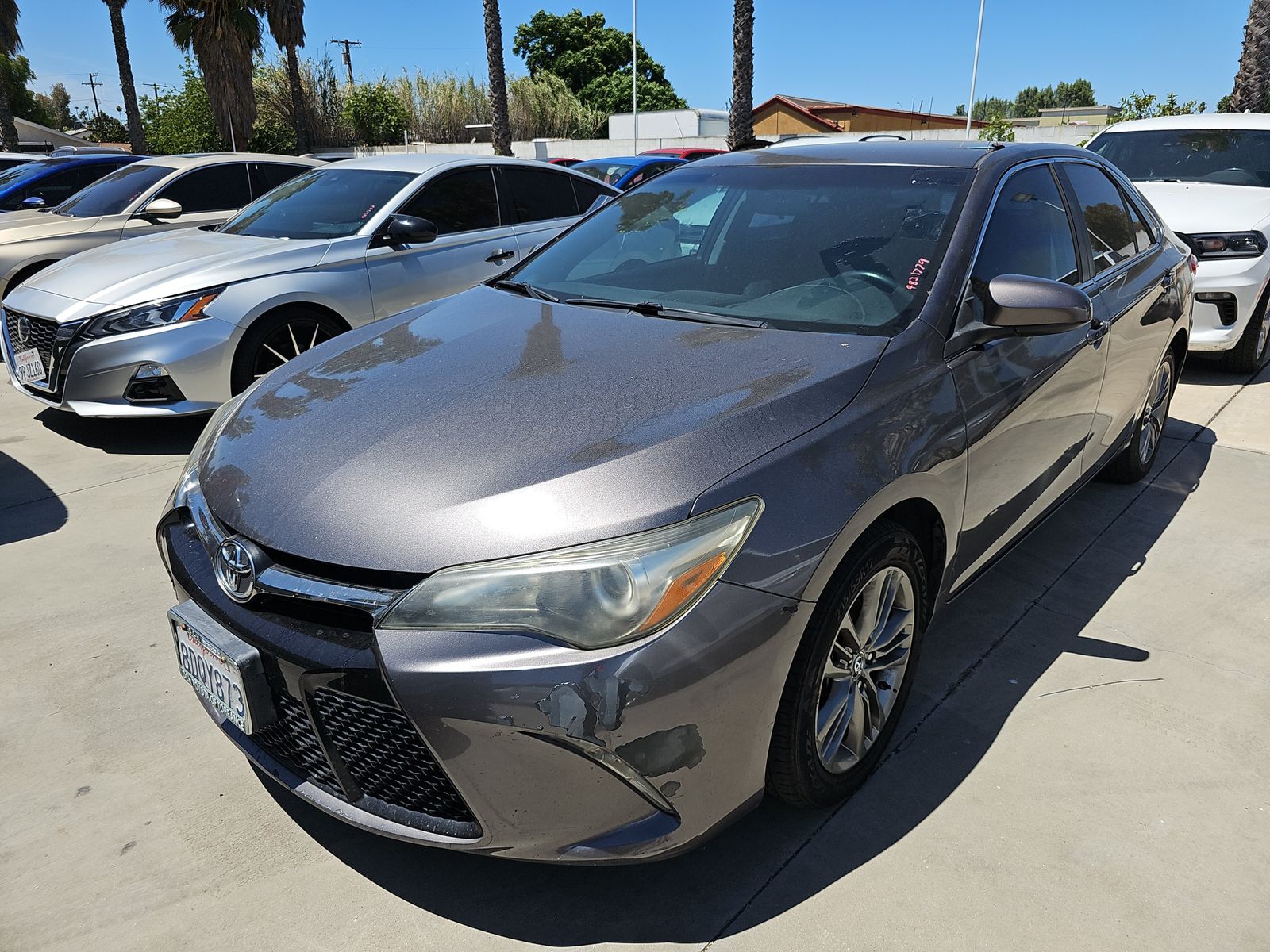 TOYOTA CAMRY - 1