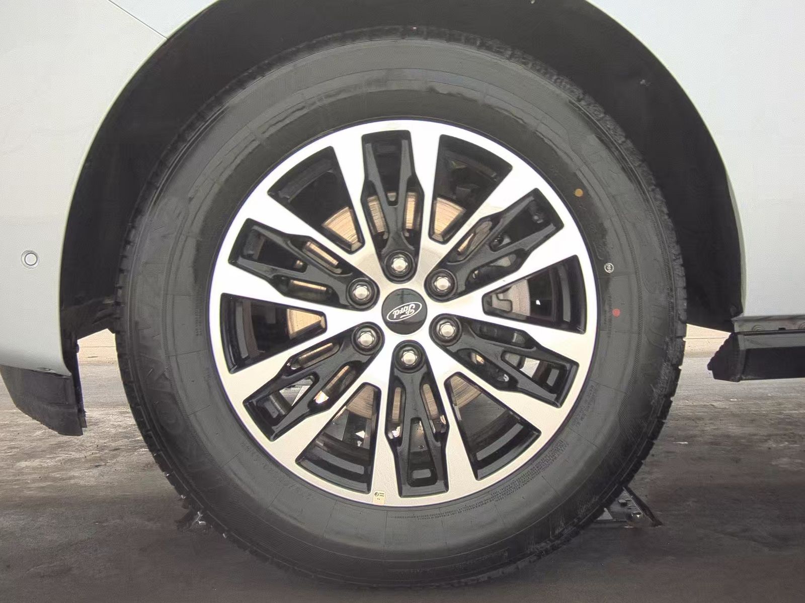 FORD EXPEDITION MAX - 10