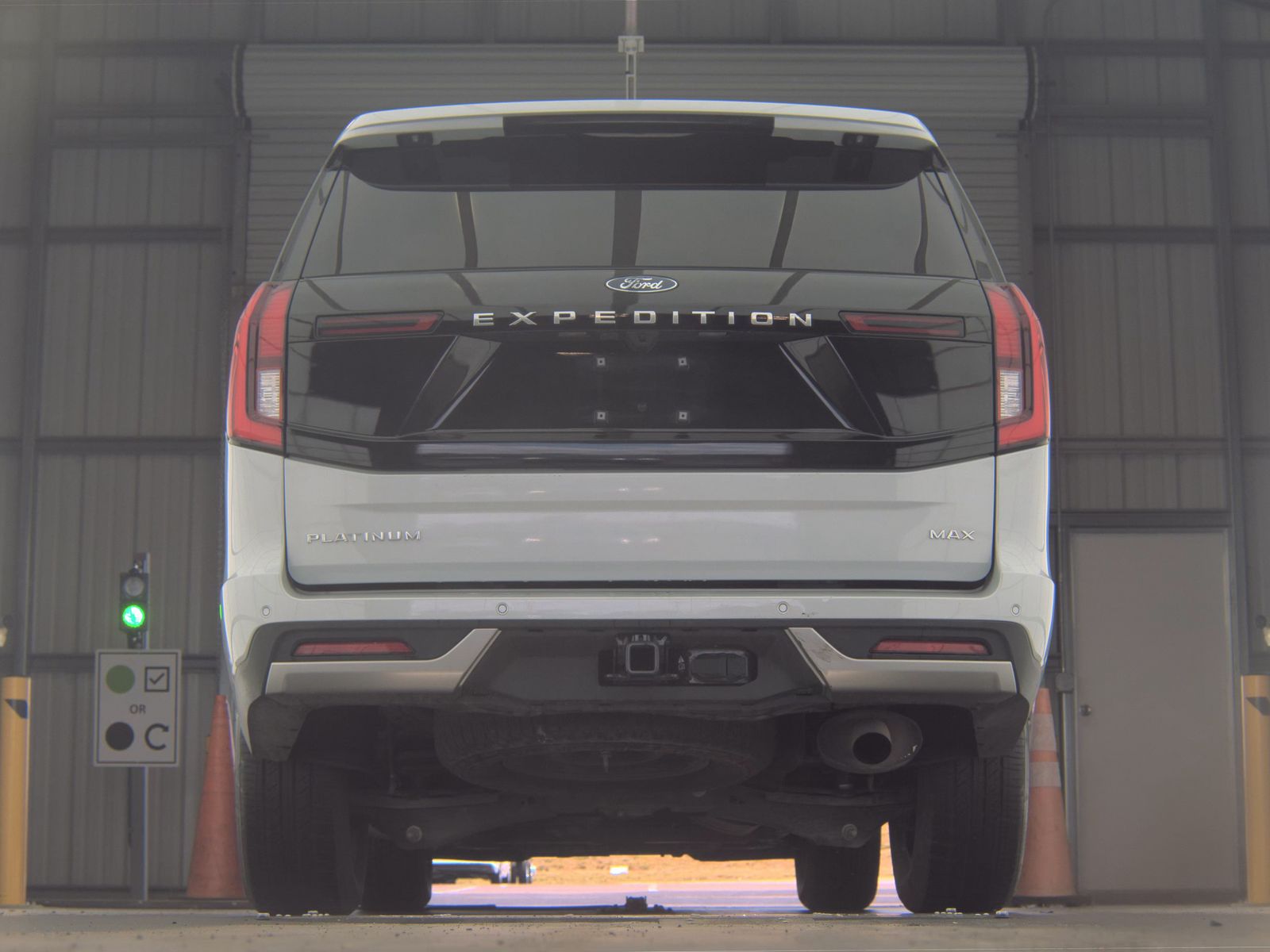 FORD EXPEDITION MAX - 8