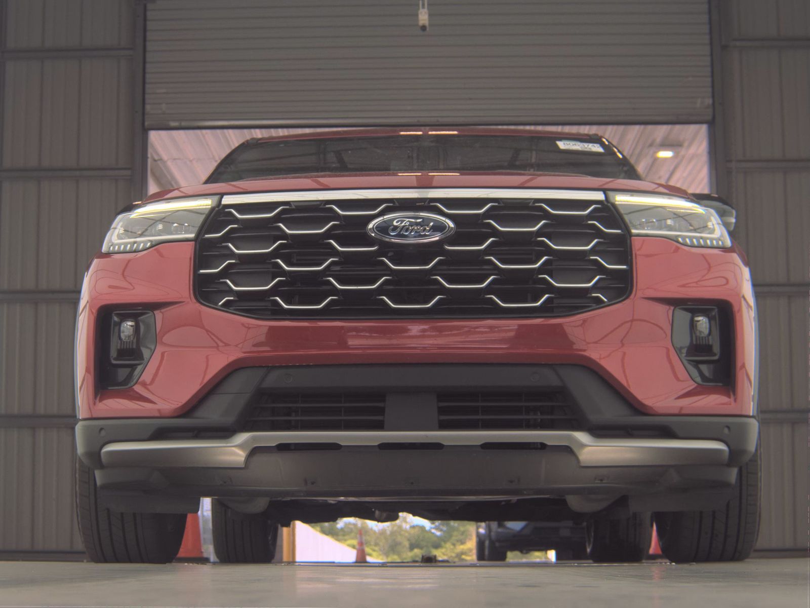 FORD EXPLORER - 4