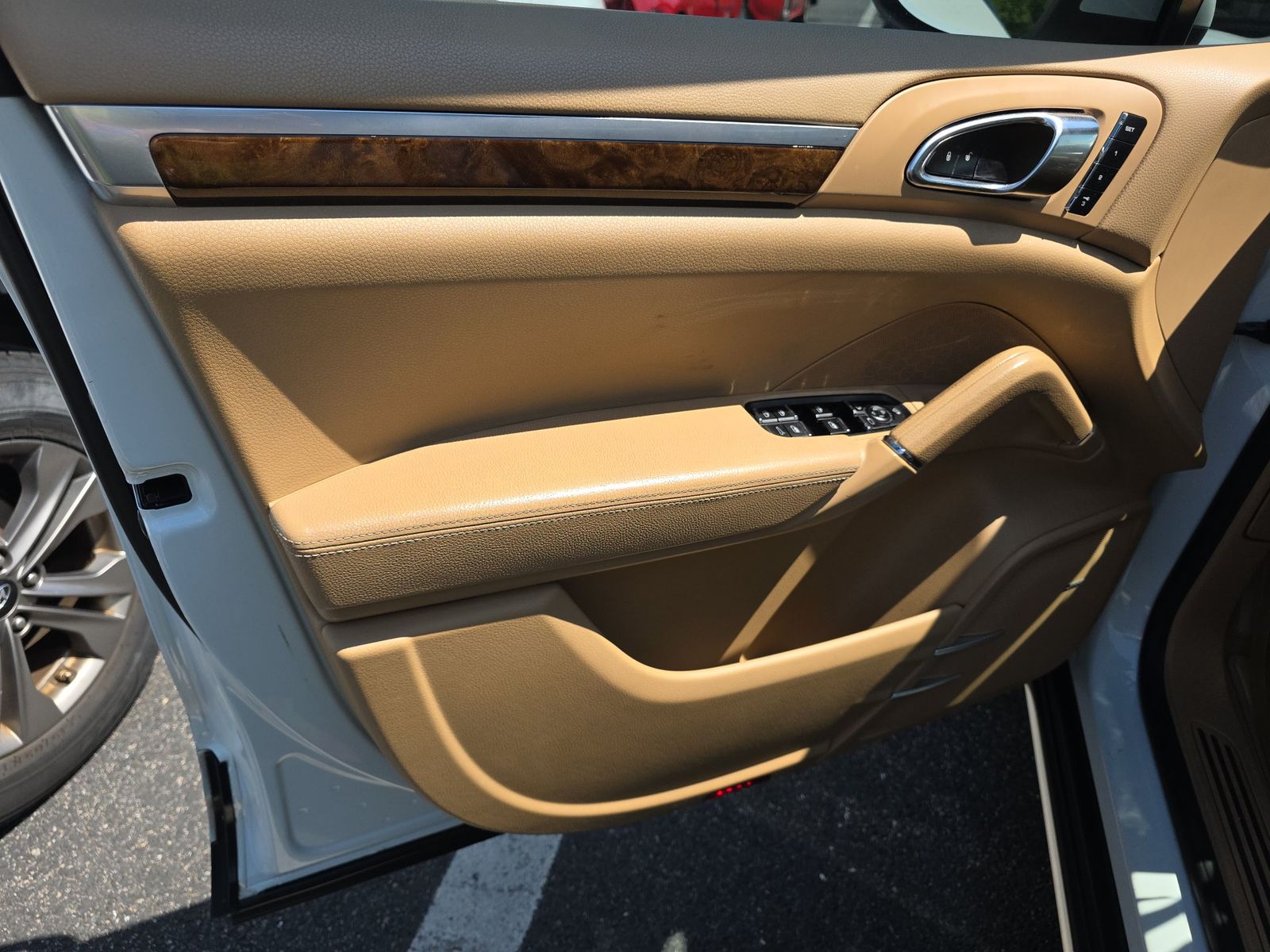 PORSCHE CAYENNE - 10