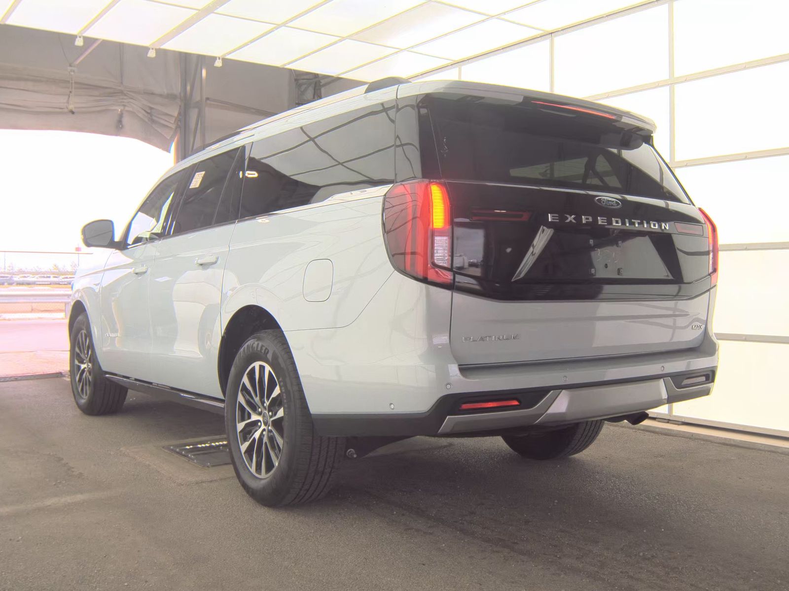 FORD EXPEDITION MAX - 9